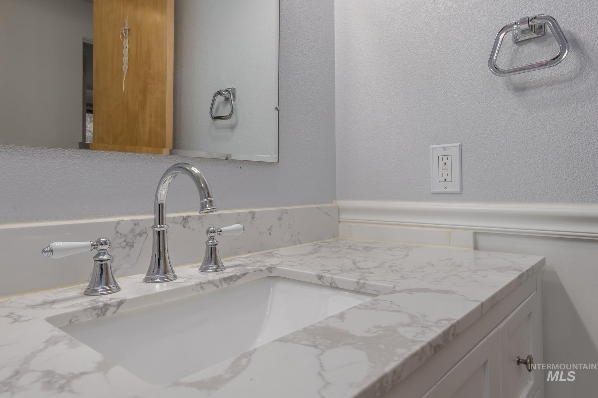 740 Flintlock Way Property Photo 24