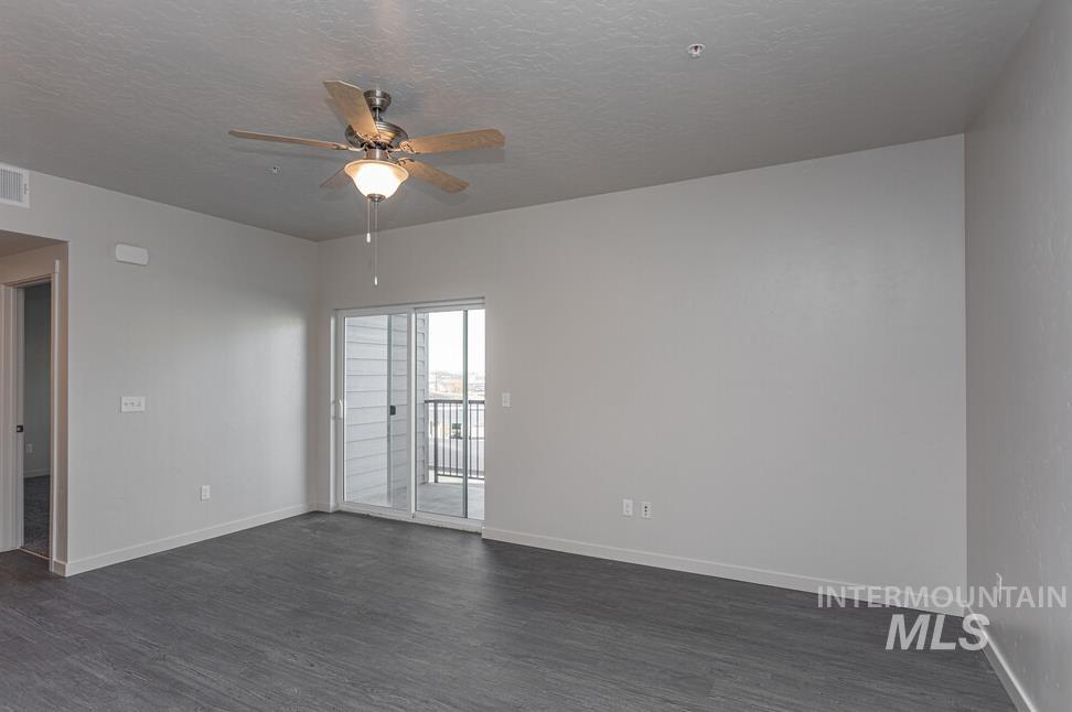 16090 N Merchant Way Property Photo 4