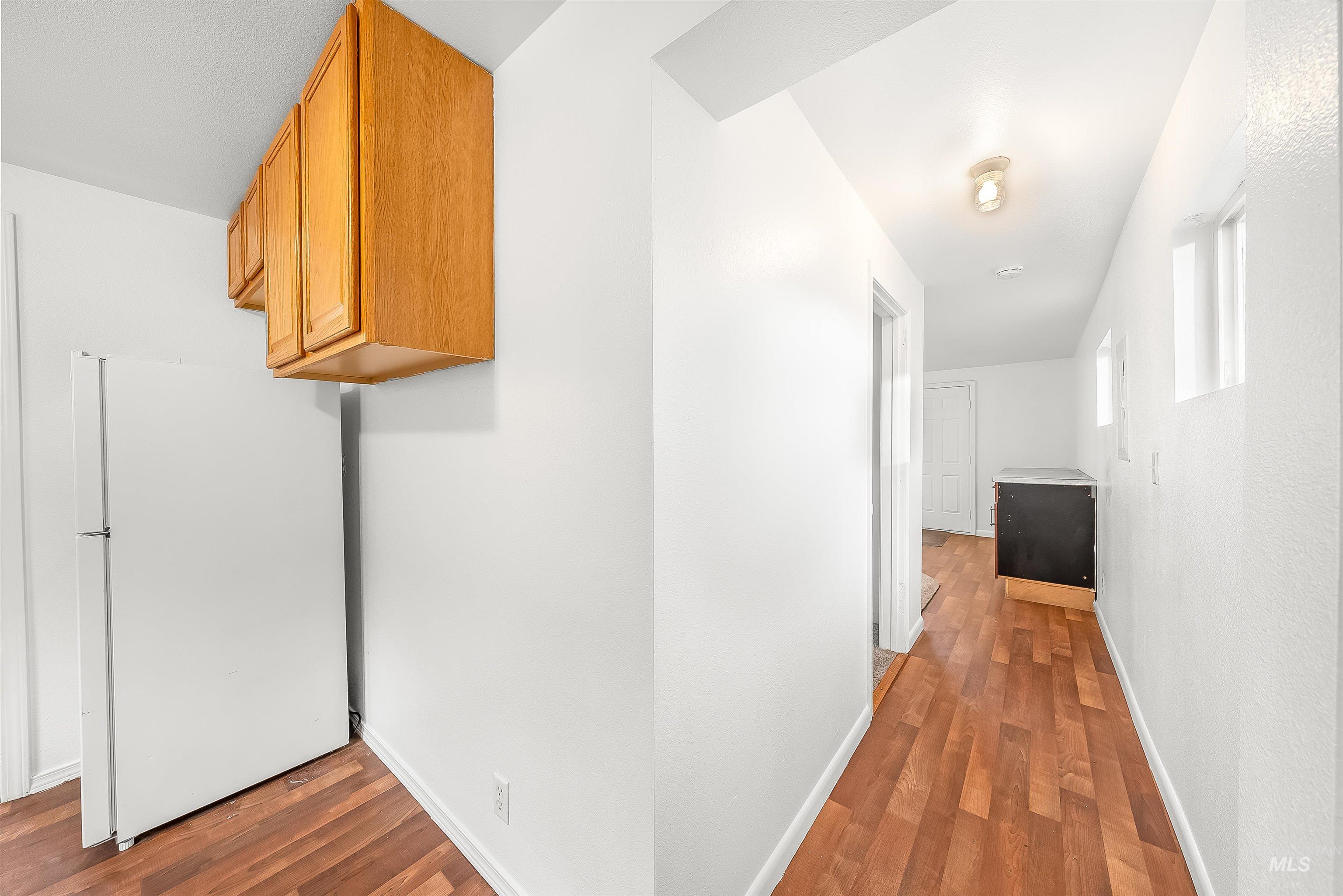 108 & 108 1/2 Parkhurst Dr Property Photo 22