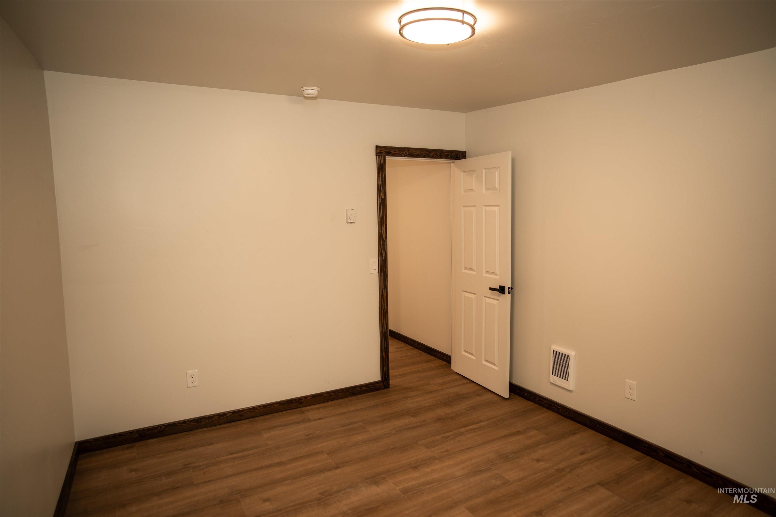 152 Johnson Ave Property Photo 31