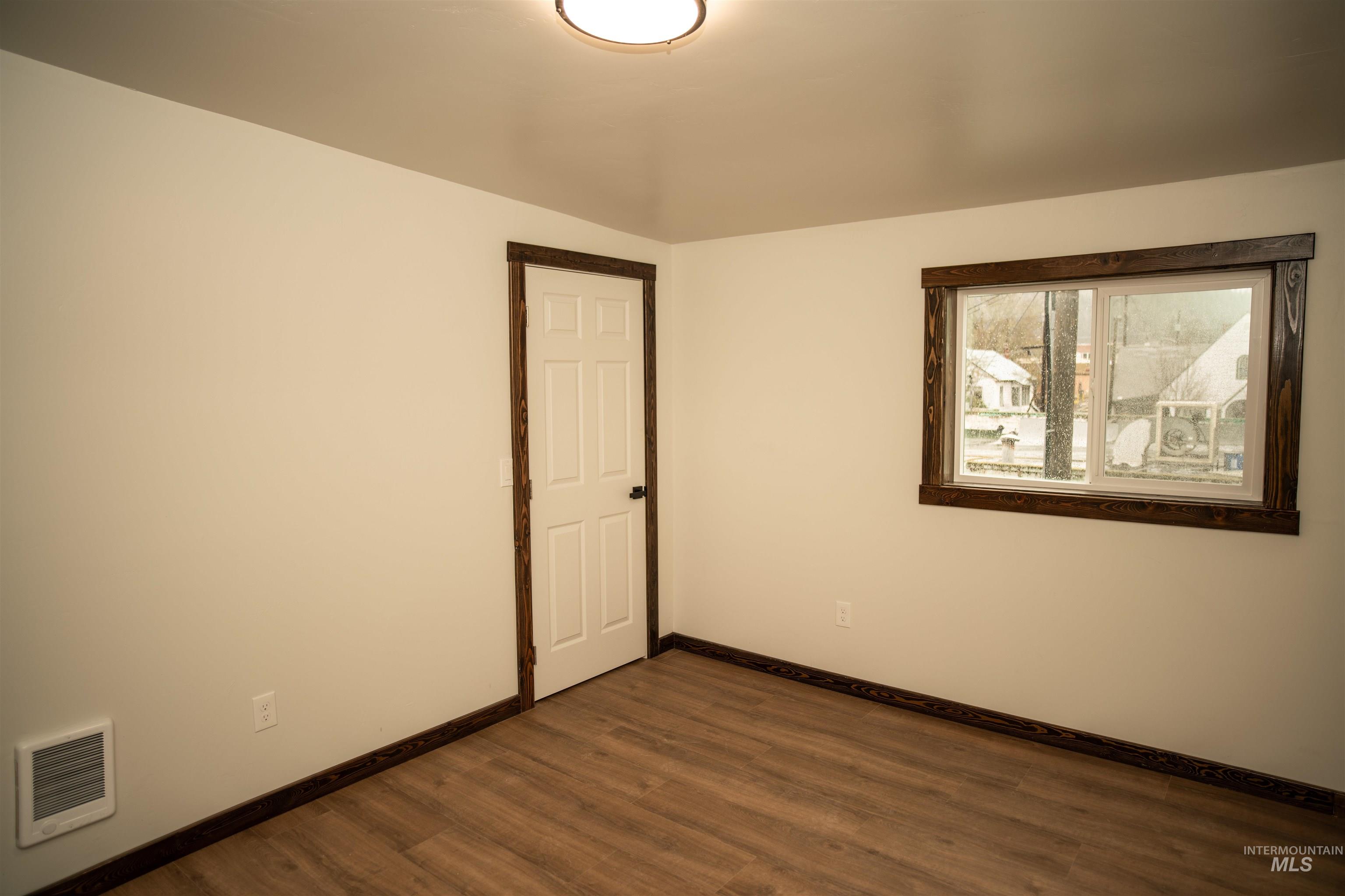 152 Johnson Ave Property Photo 33