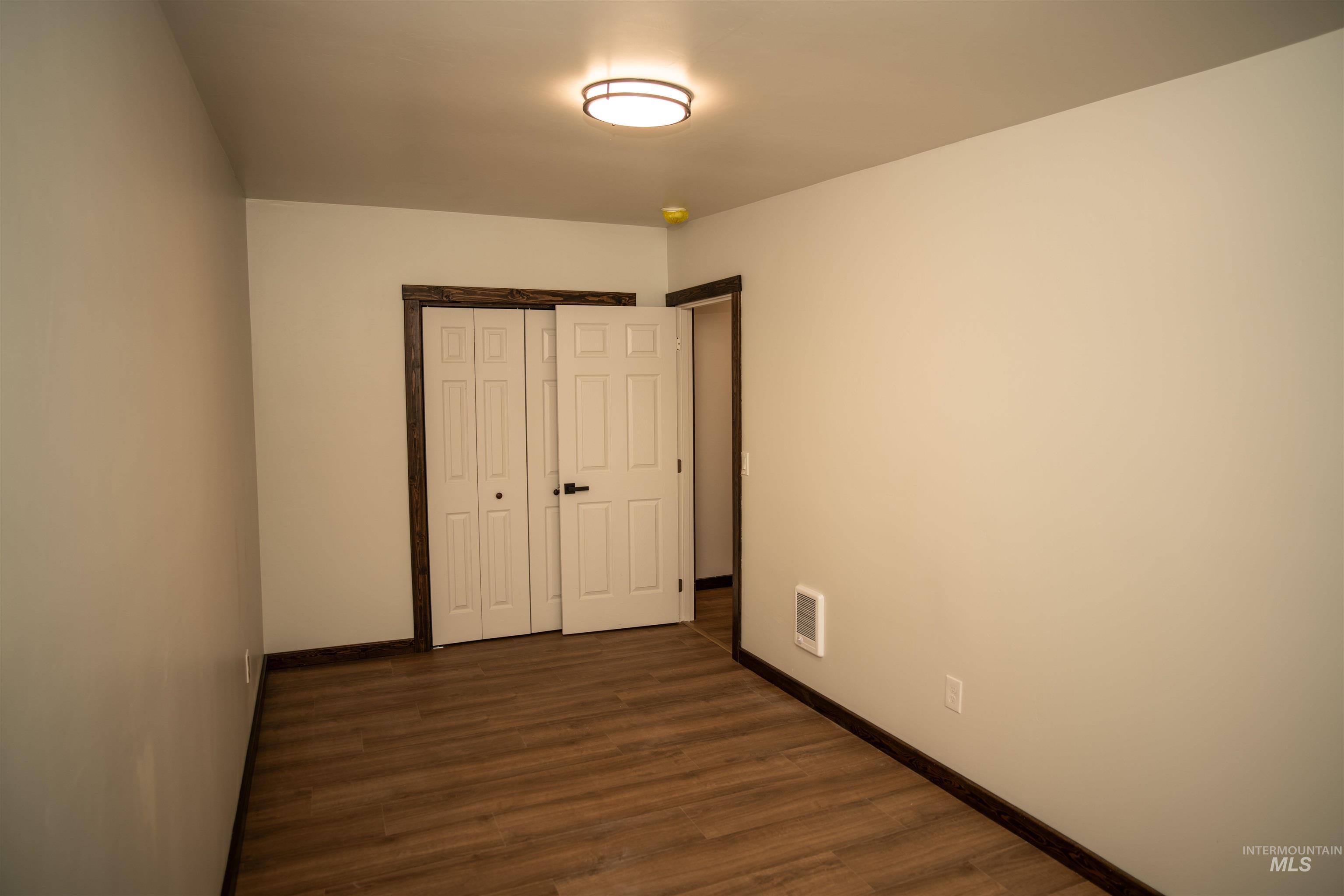 152 Johnson Ave Property Photo 34