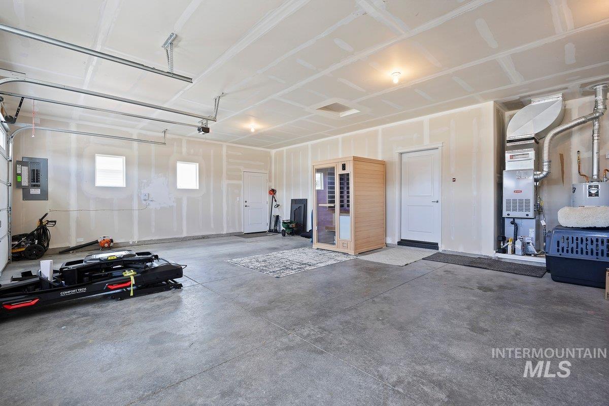 1006 Kenbrook Loop Property Photo 32