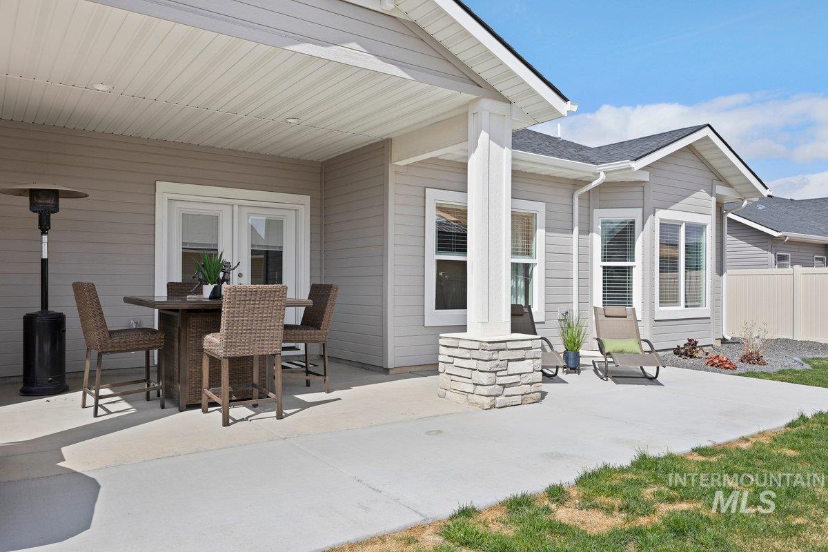 1006 Kenbrook Loop Property Photo 34