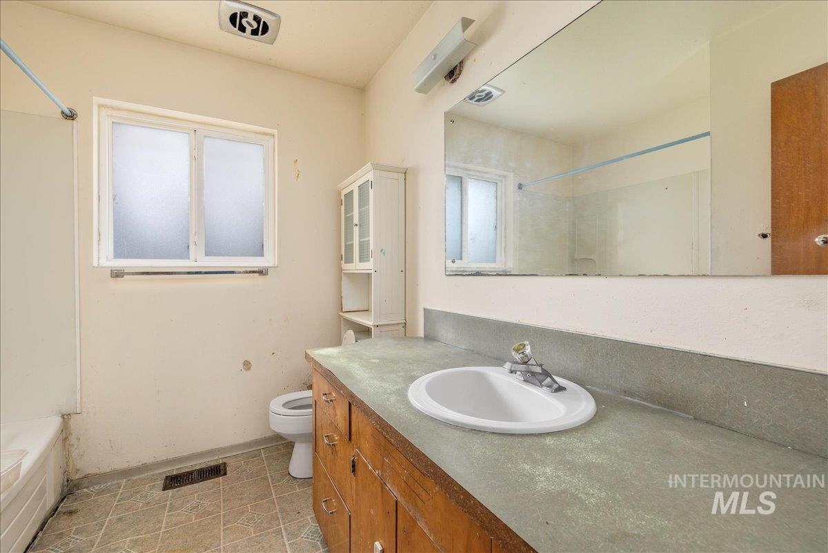1329 S Michigan Ave Property Photo 26