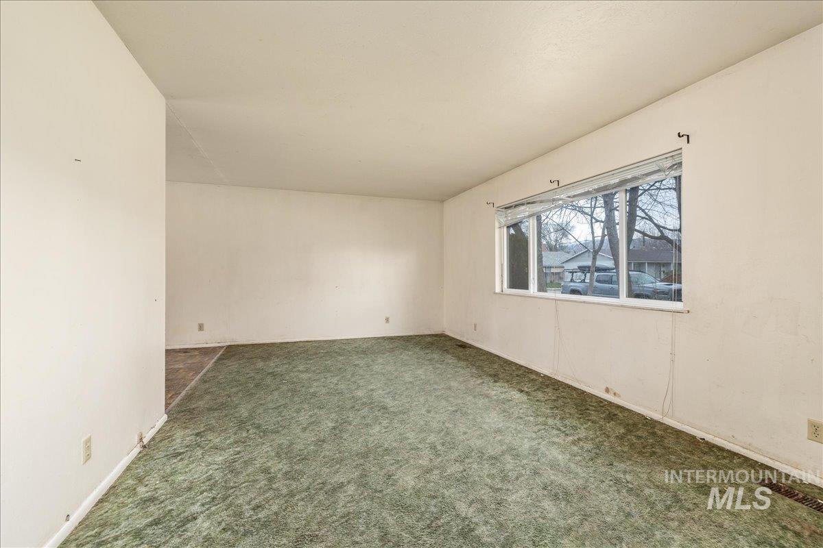 1329 S Michigan Ave Property Photo 27