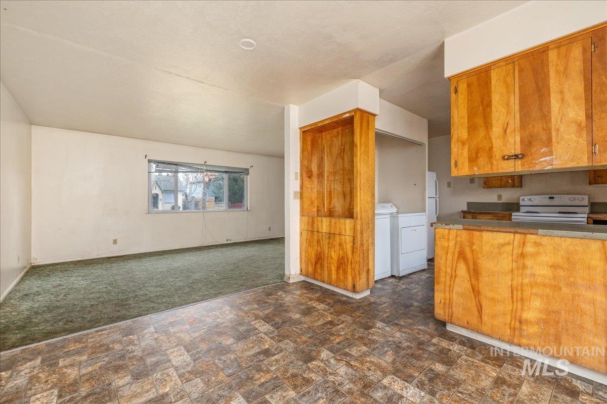 1329 S Michigan Ave Property Photo 31