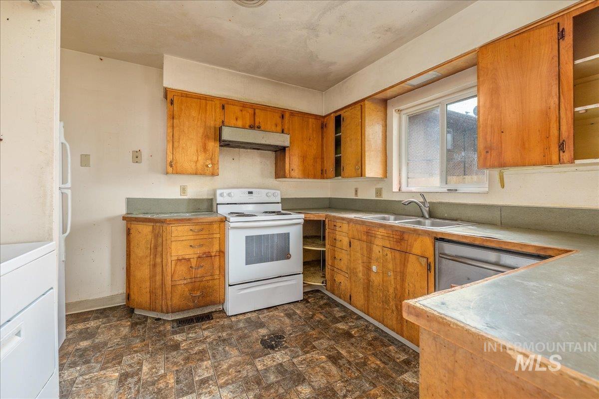1329 S Michigan Ave Property Photo 32
