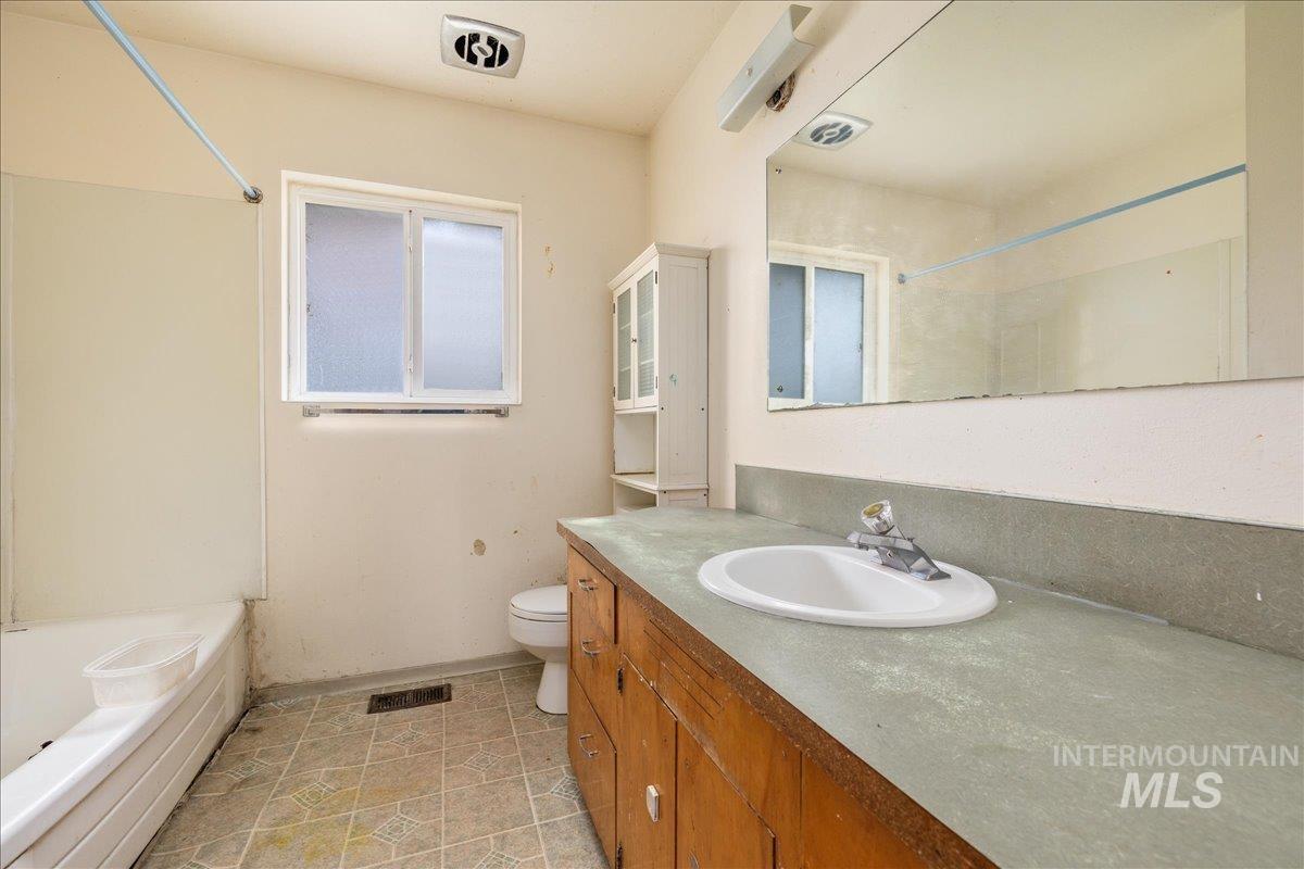 1329 S Michigan Ave Property Photo 35