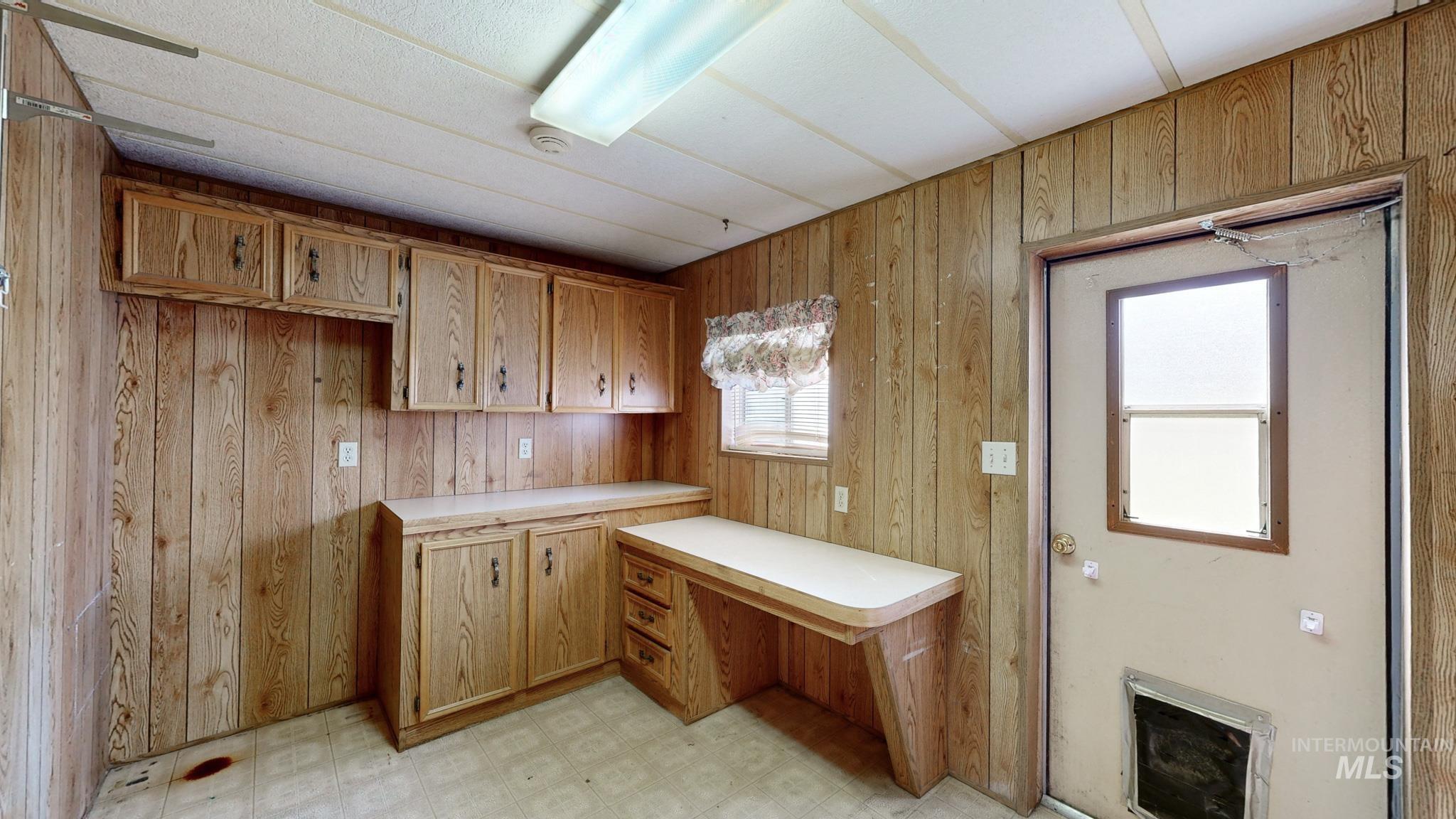 3511 Hwy 6 Property Photo 14
