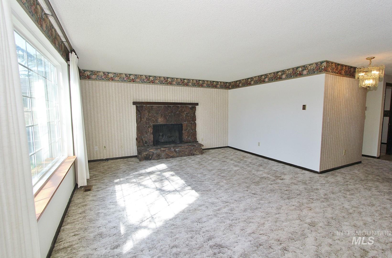 7646 W Colt Dr Property Photo 8