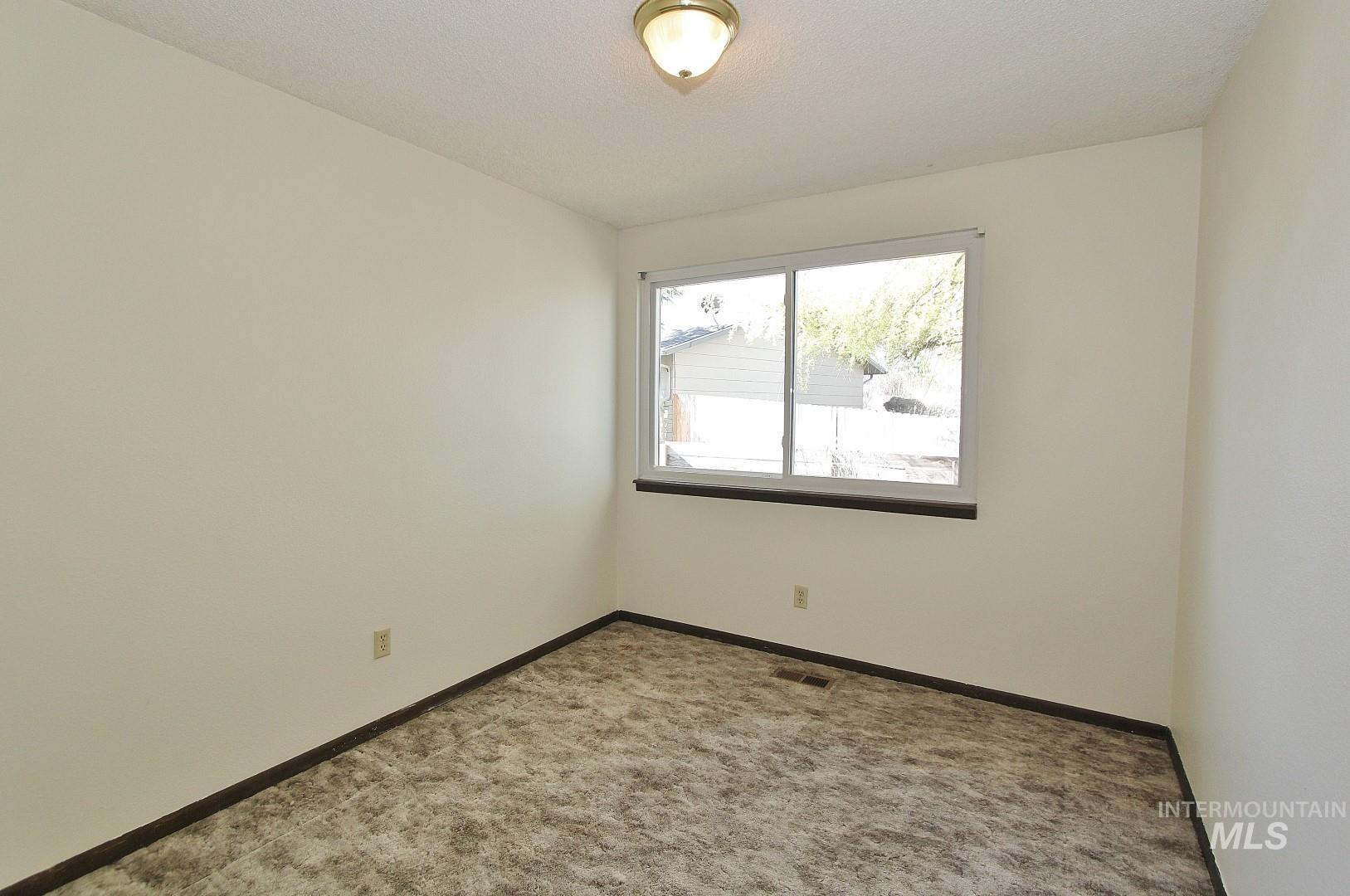 7646 W Colt Dr Property Photo 23