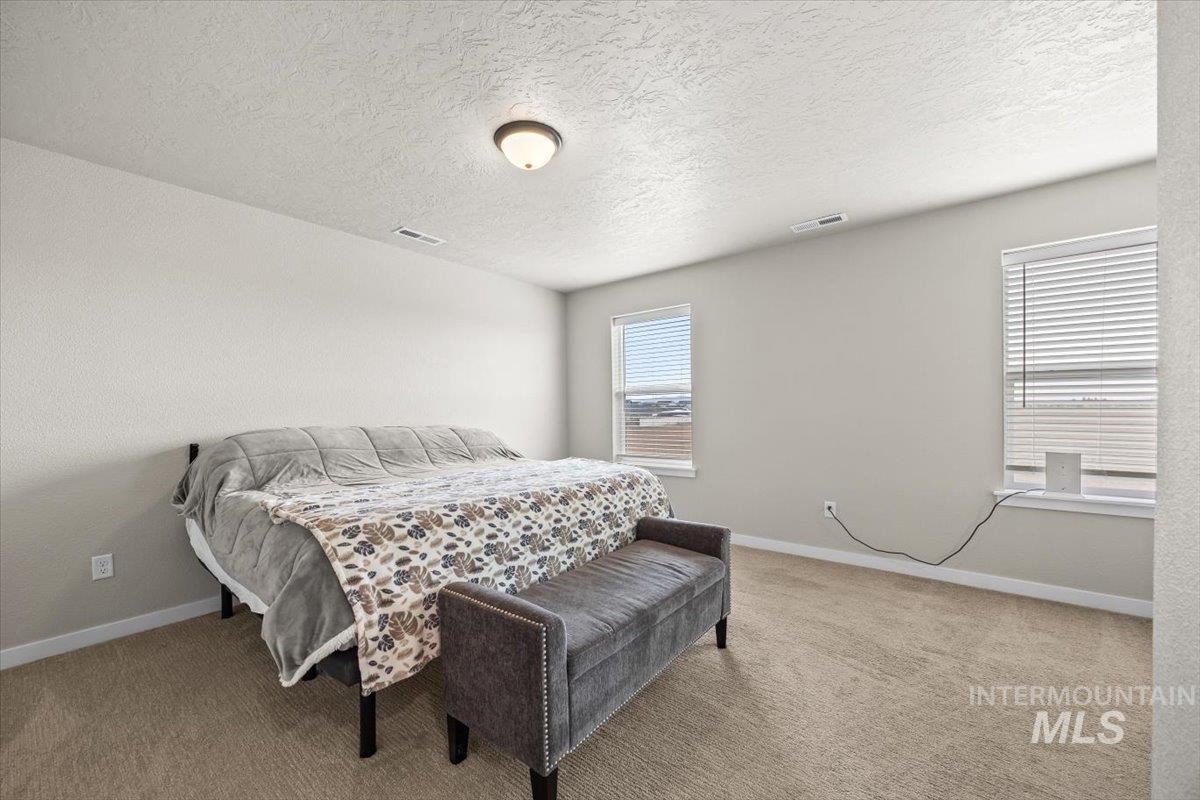 1250 S Threave Property Photo 23