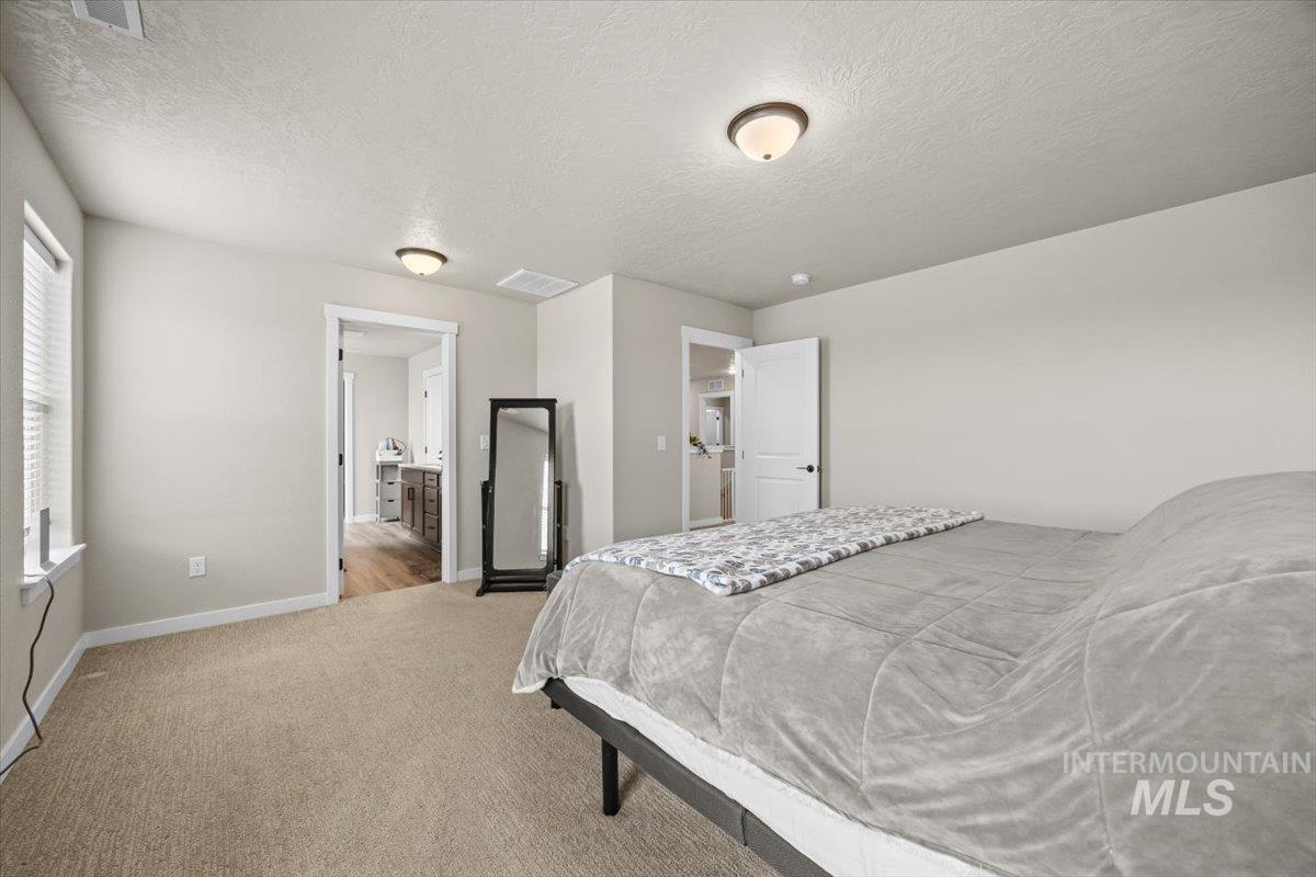 1250 S Threave Property Photo 24