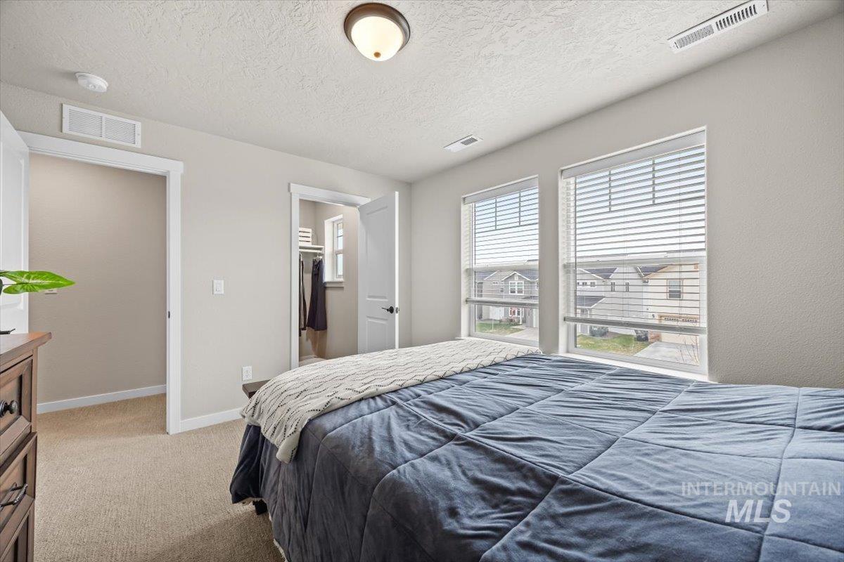 1250 S Threave Property Photo 31