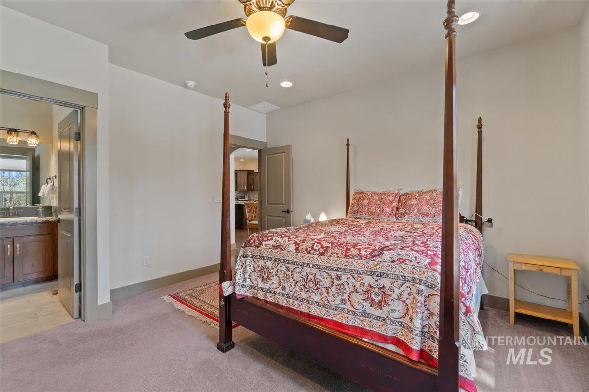 714 Spruce Street Property Photo 22