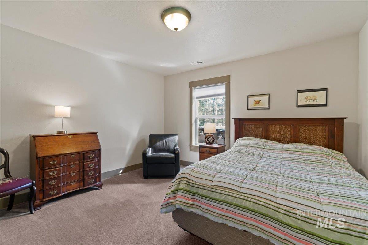 714 Spruce Street Property Photo 38