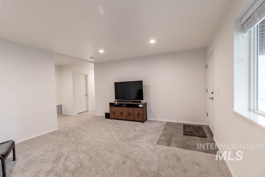 705 Rachel Property Photo 27