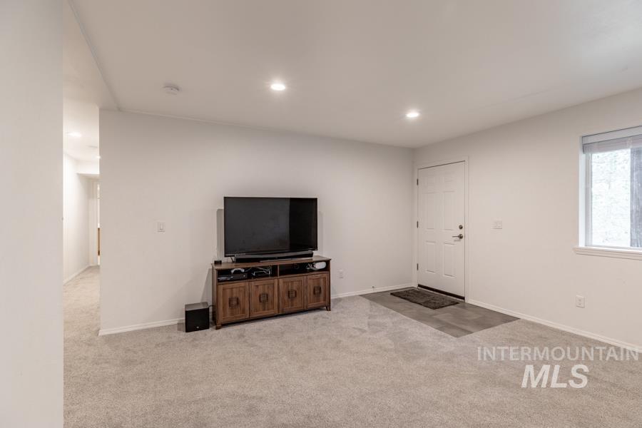 705 Rachel Property Photo 28