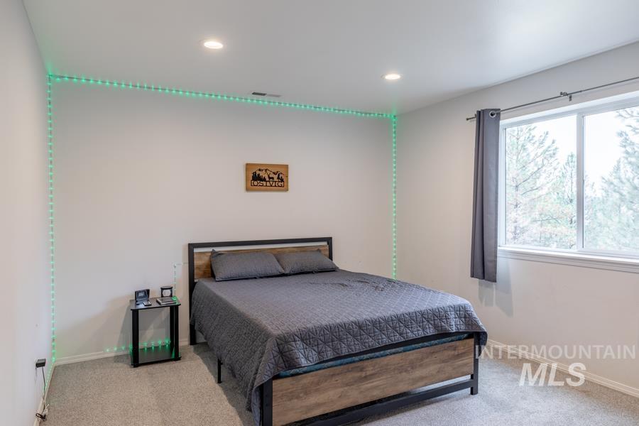 705 Rachel Property Photo 32