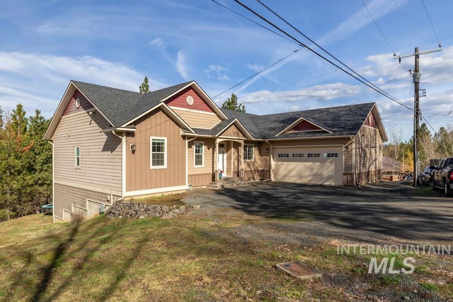 705 Rachel Property Photo 42