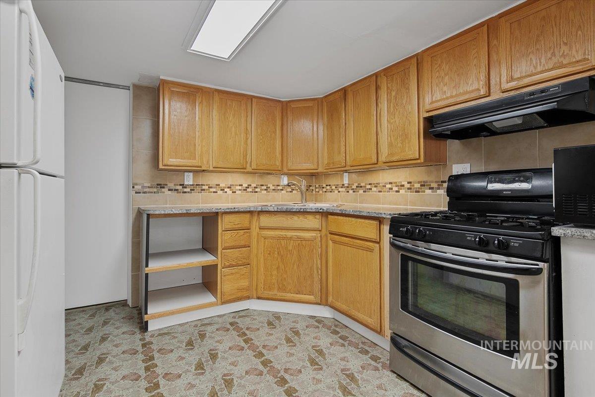 1720 W Roosevelt Ave Property Photo 12