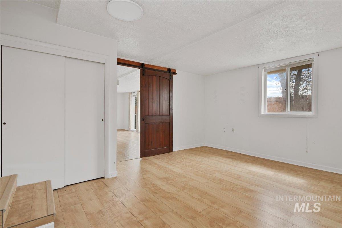 1720 W Roosevelt Ave Property Photo 13