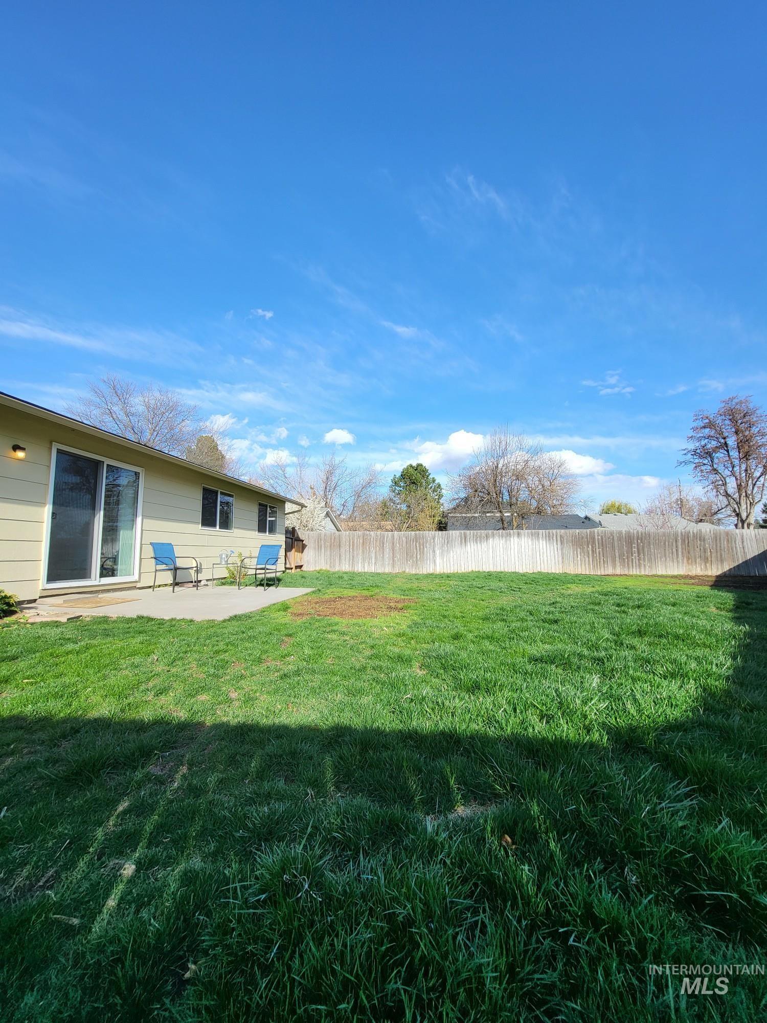 1345 E Rayburn Ct. Property Photo 24