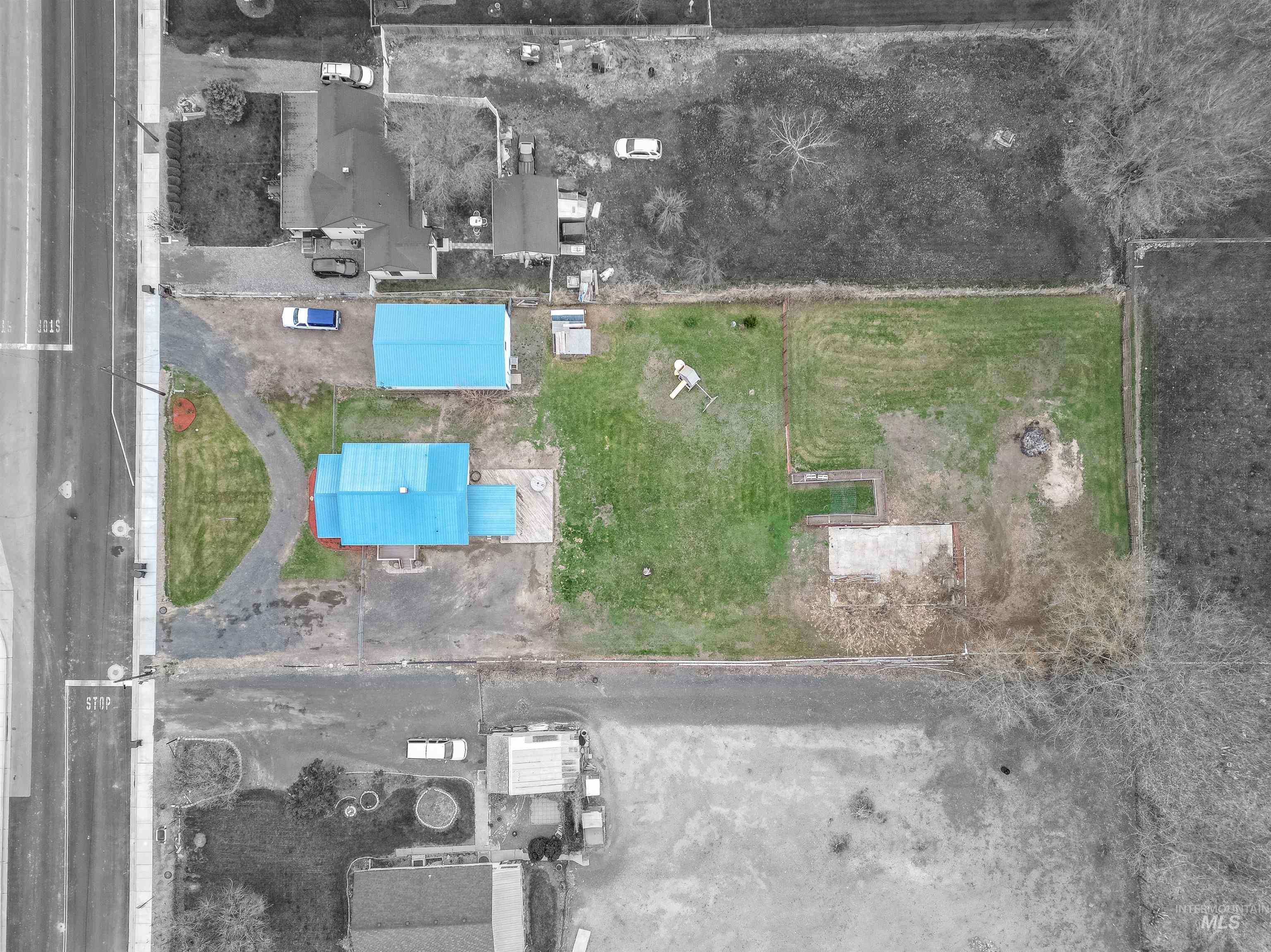 912 Fair St Property Photo 33