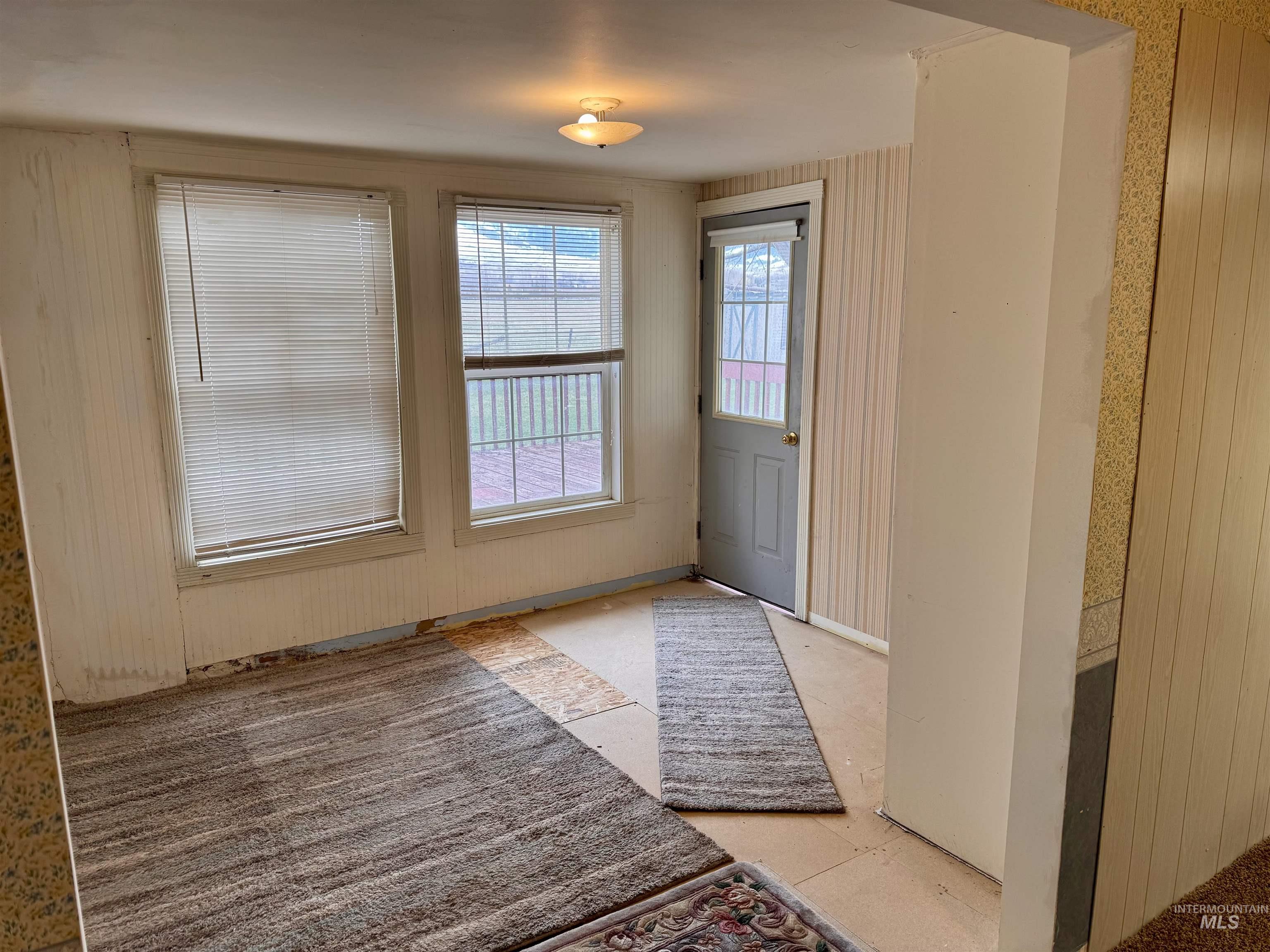 263 Whitman Street Property Photo 8