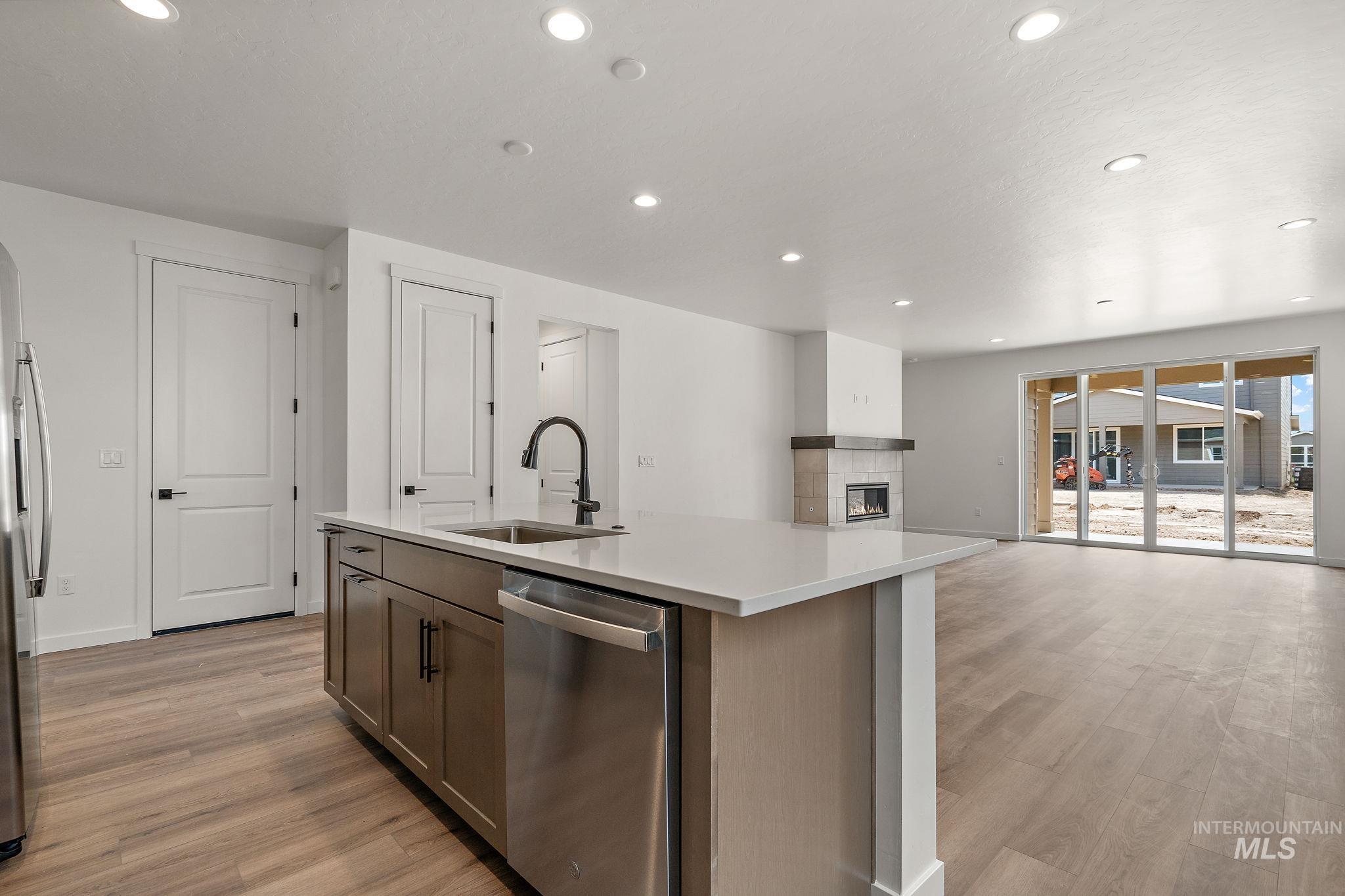 11187 W Heliopsis Dr Property Photo 8