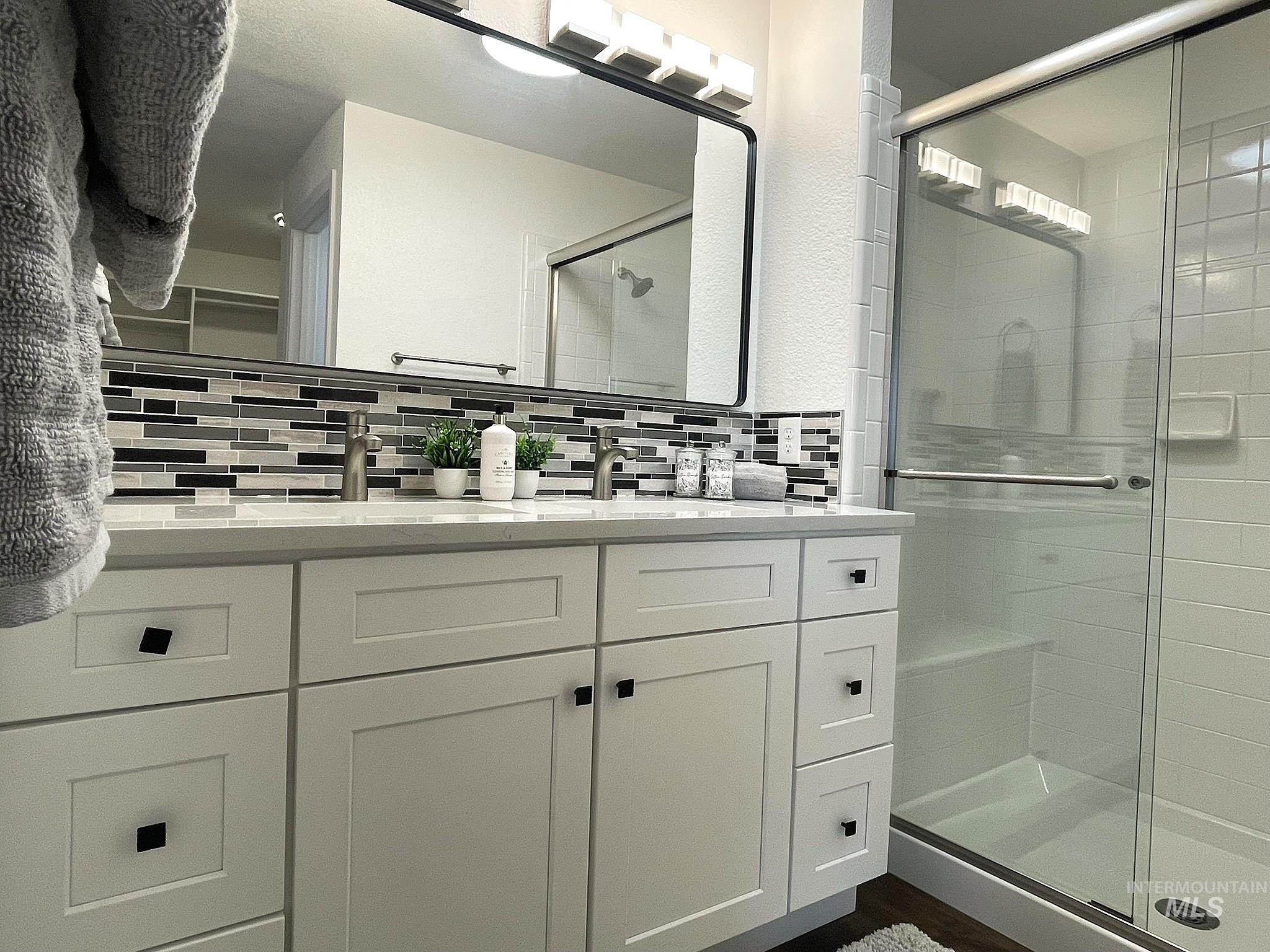 1496 E Falconrim Property Photo 22