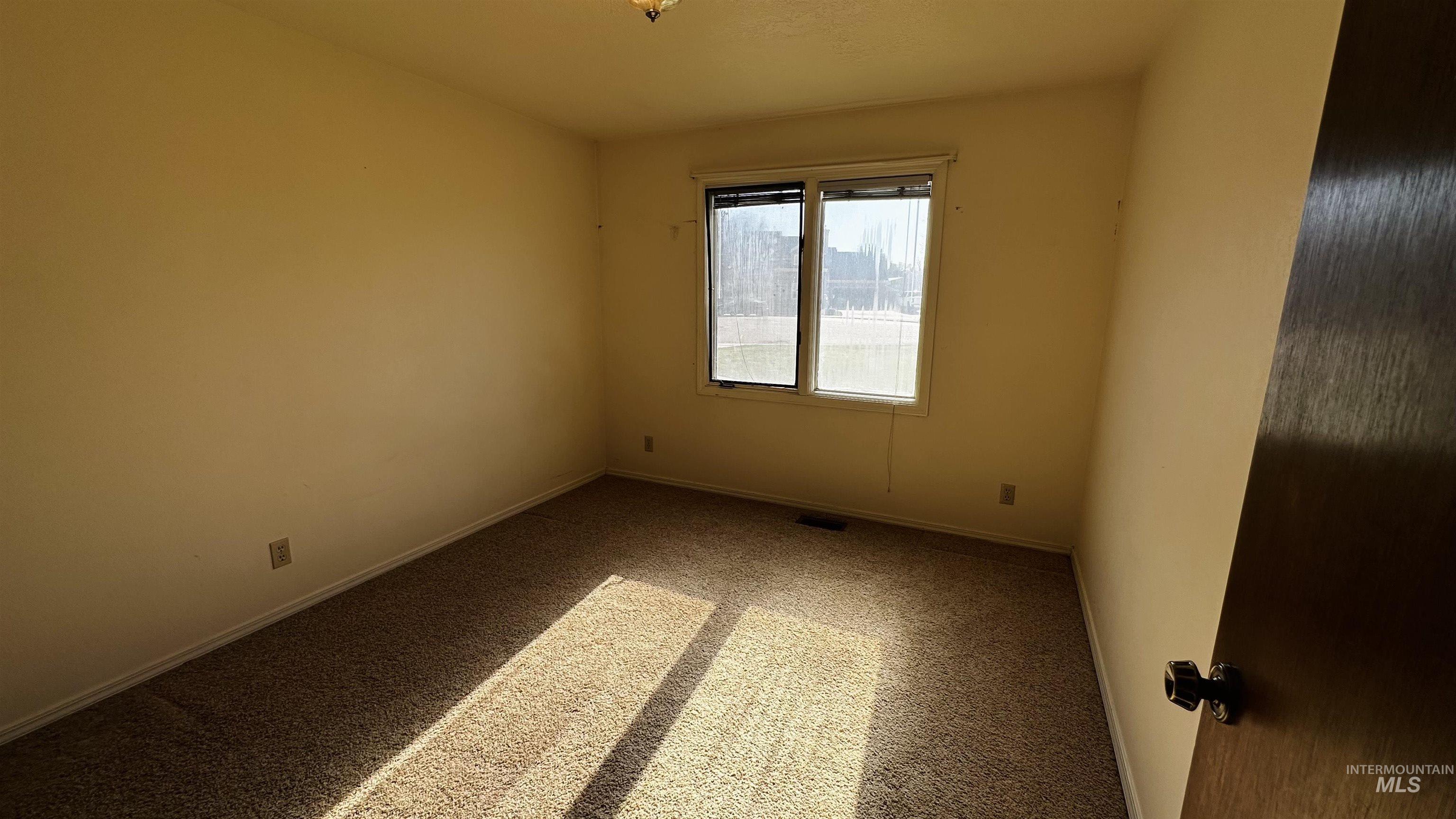 2029 S Chippewa Pl Property Photo 16