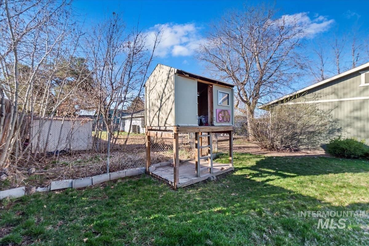 3488 E Whitman Dr Property Photo 23
