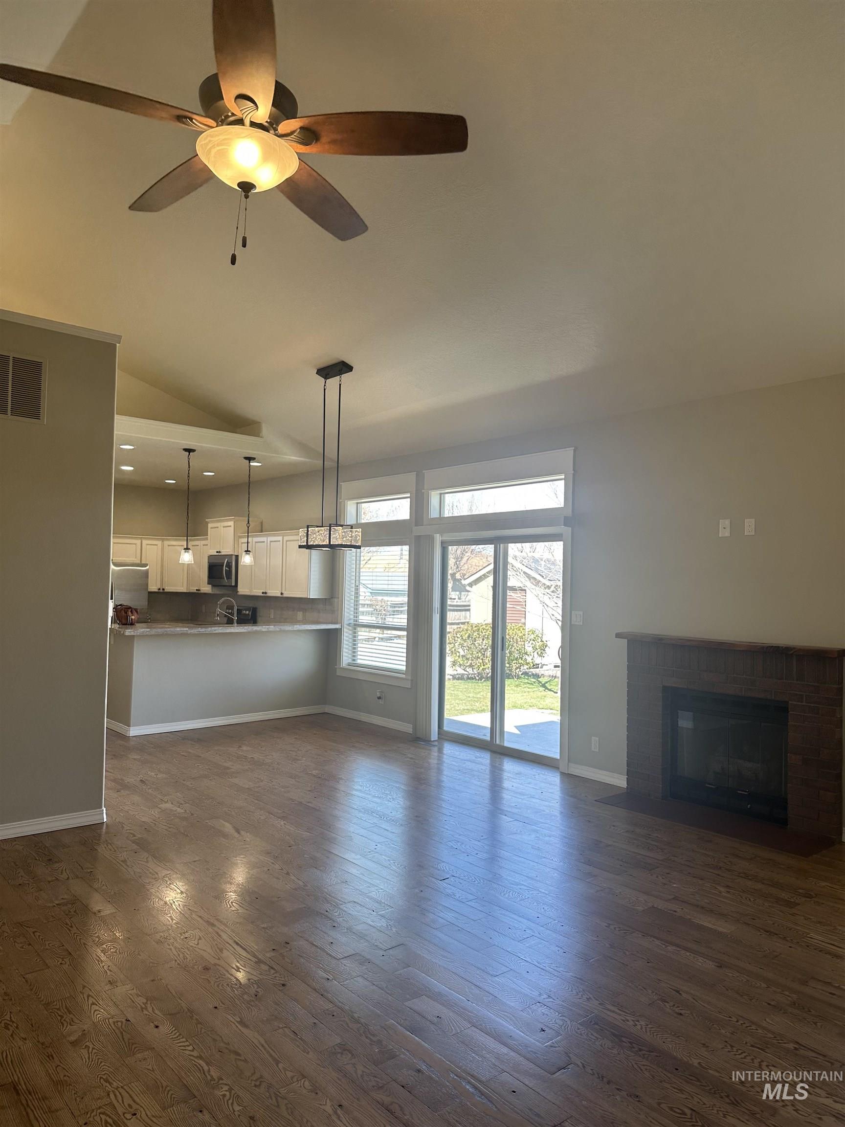 2707 Indian Trail Property Photo 5