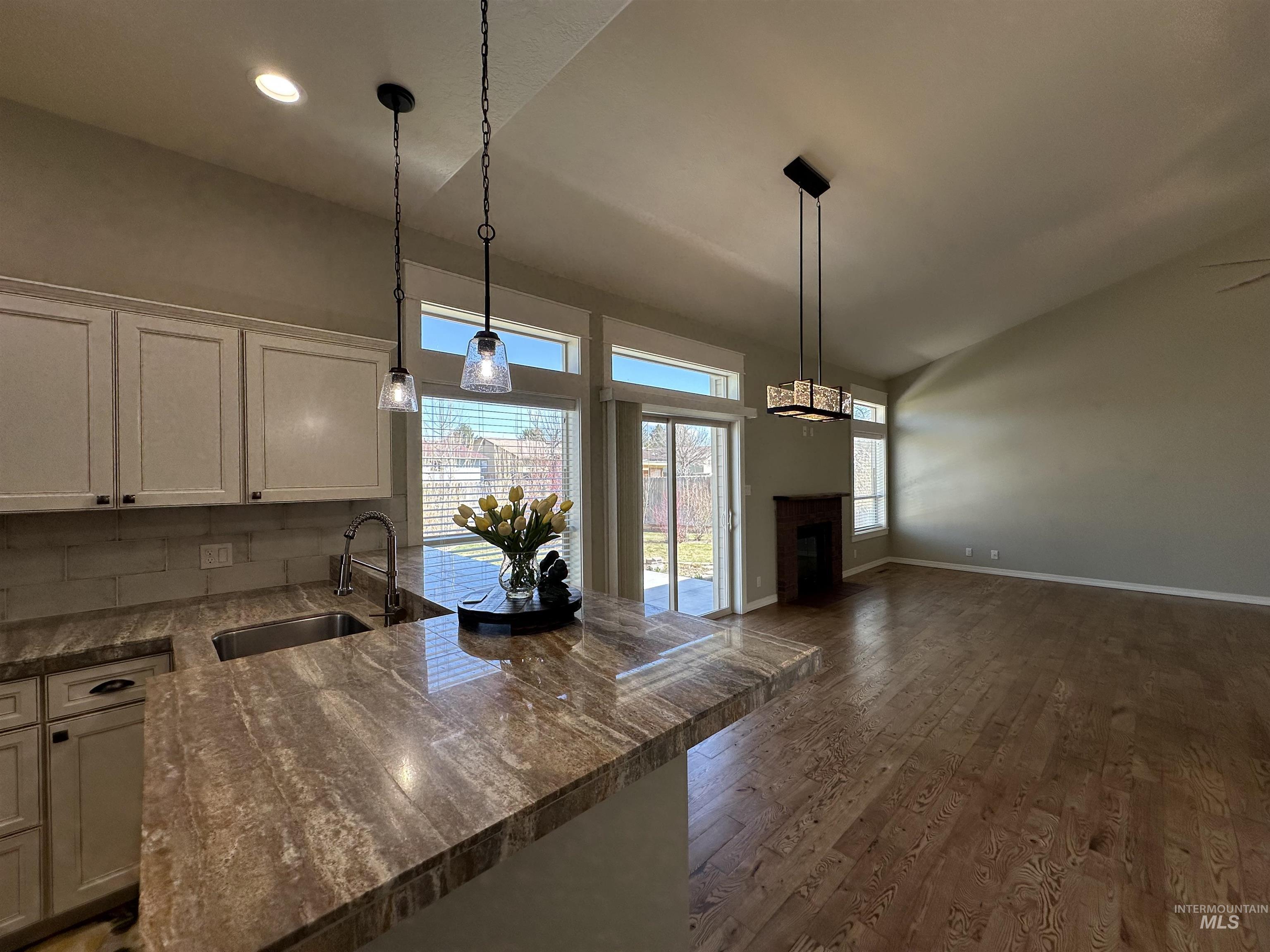 2707 Indian Trail Property Photo 11