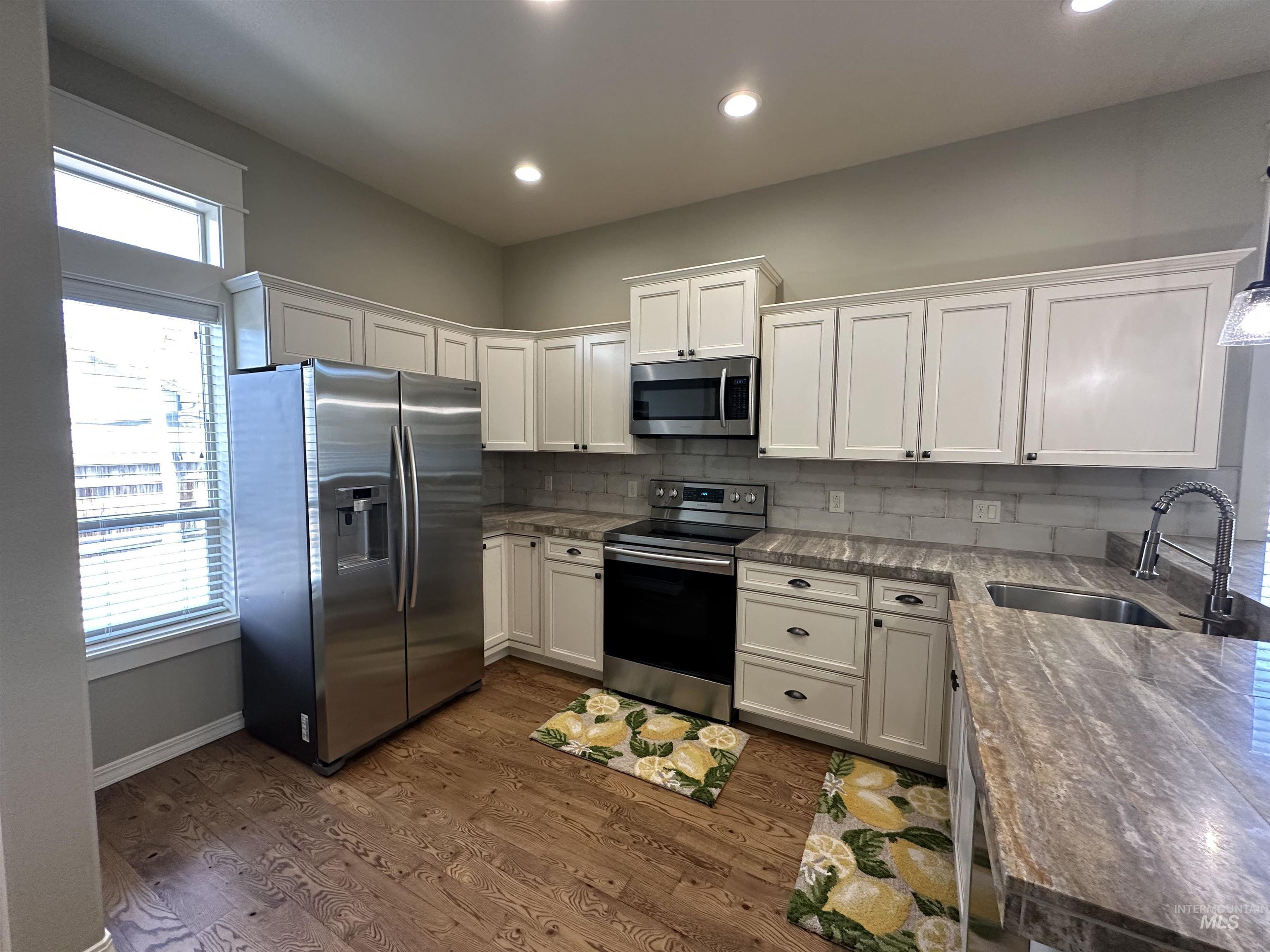 2707 Indian Trail Property Photo 17