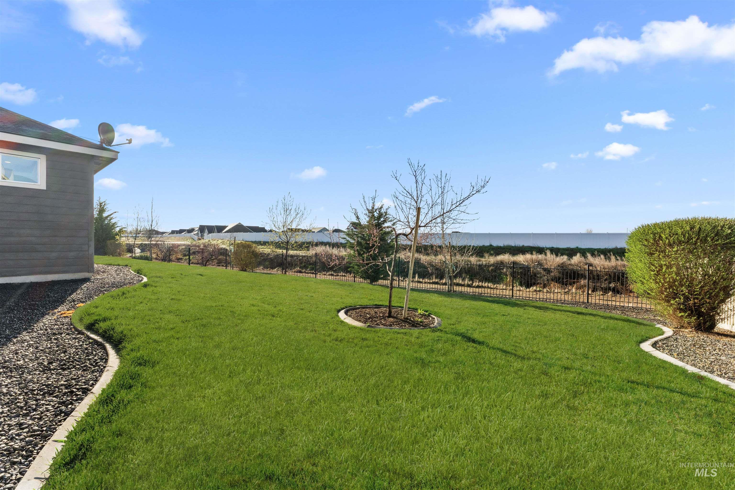 8545 Silverwood Way Property Photo 35