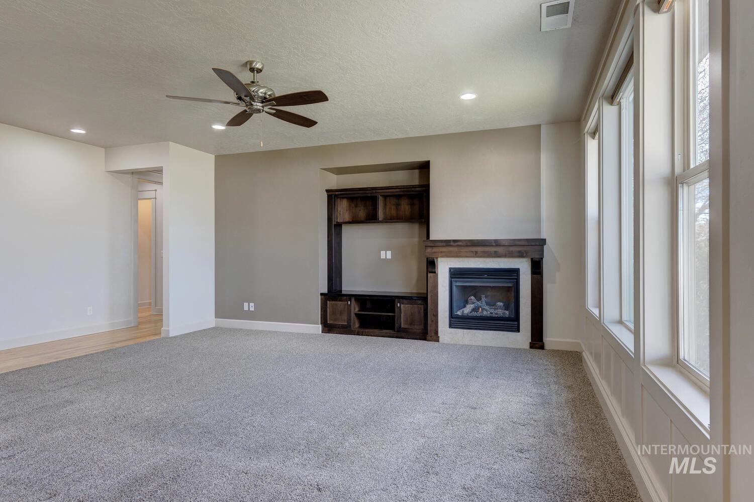 17185 Solomon Dr. Property Photo 9
