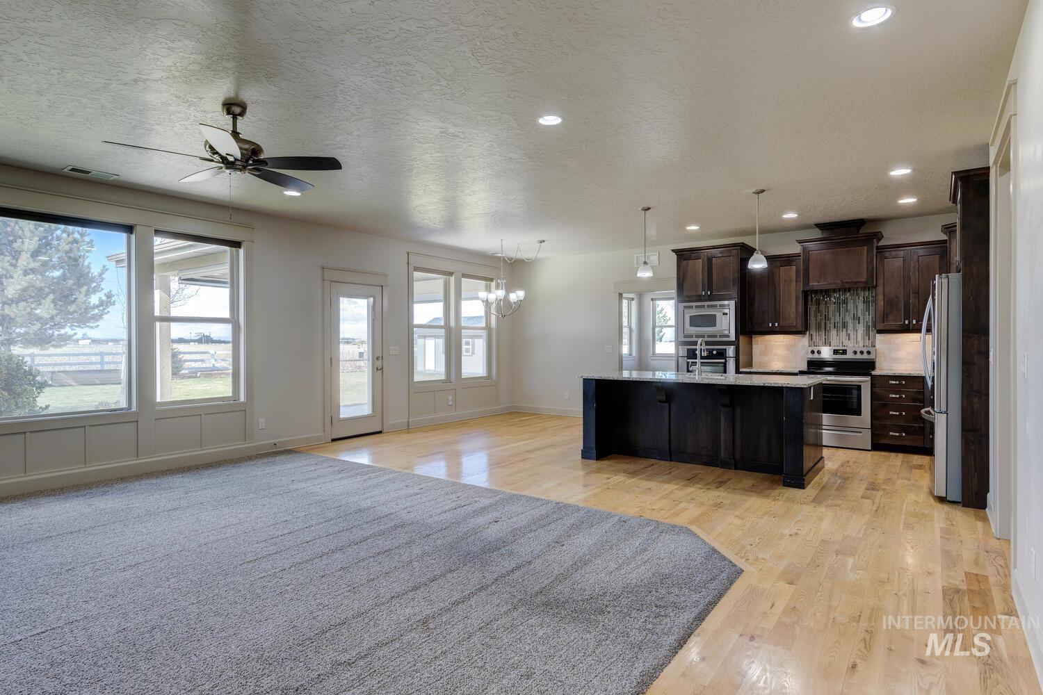 17185 Solomon Dr. Property Photo 10
