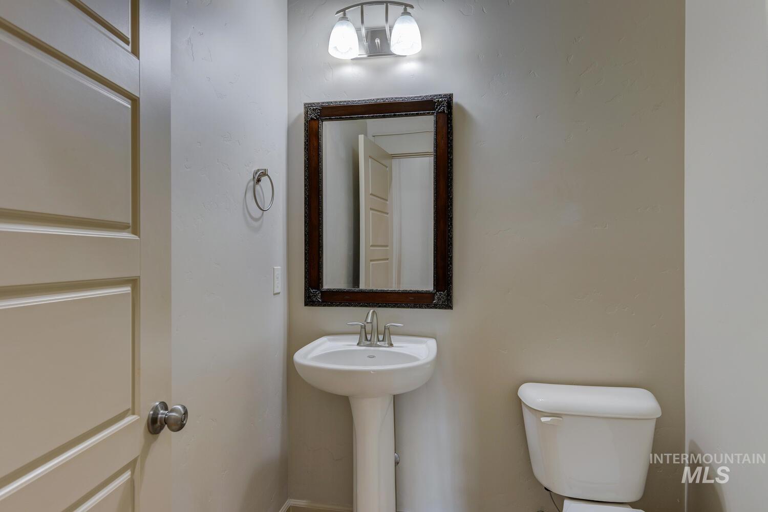 17185 Solomon Dr. Property Photo 26