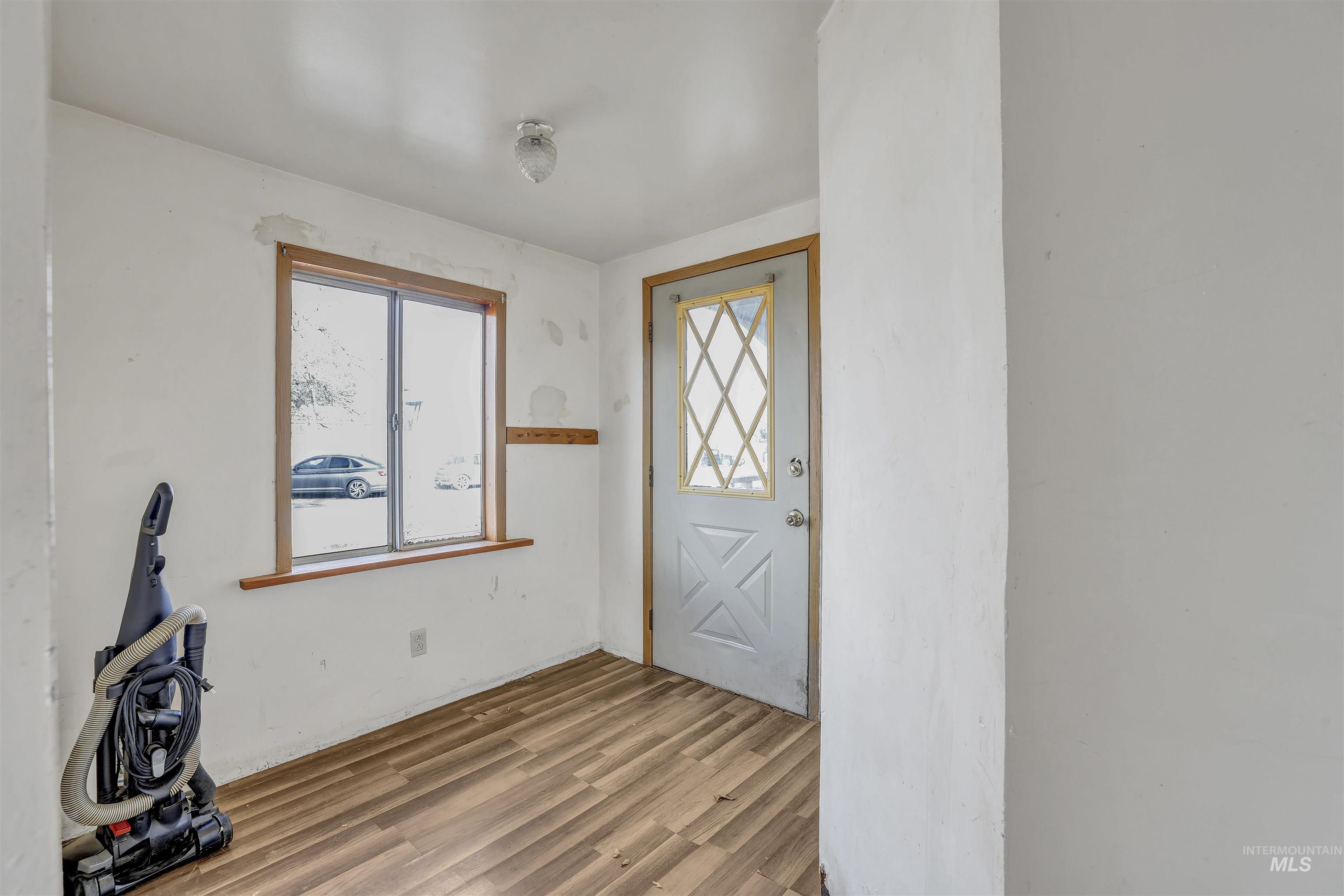 530 Utah St Property Photo 2
