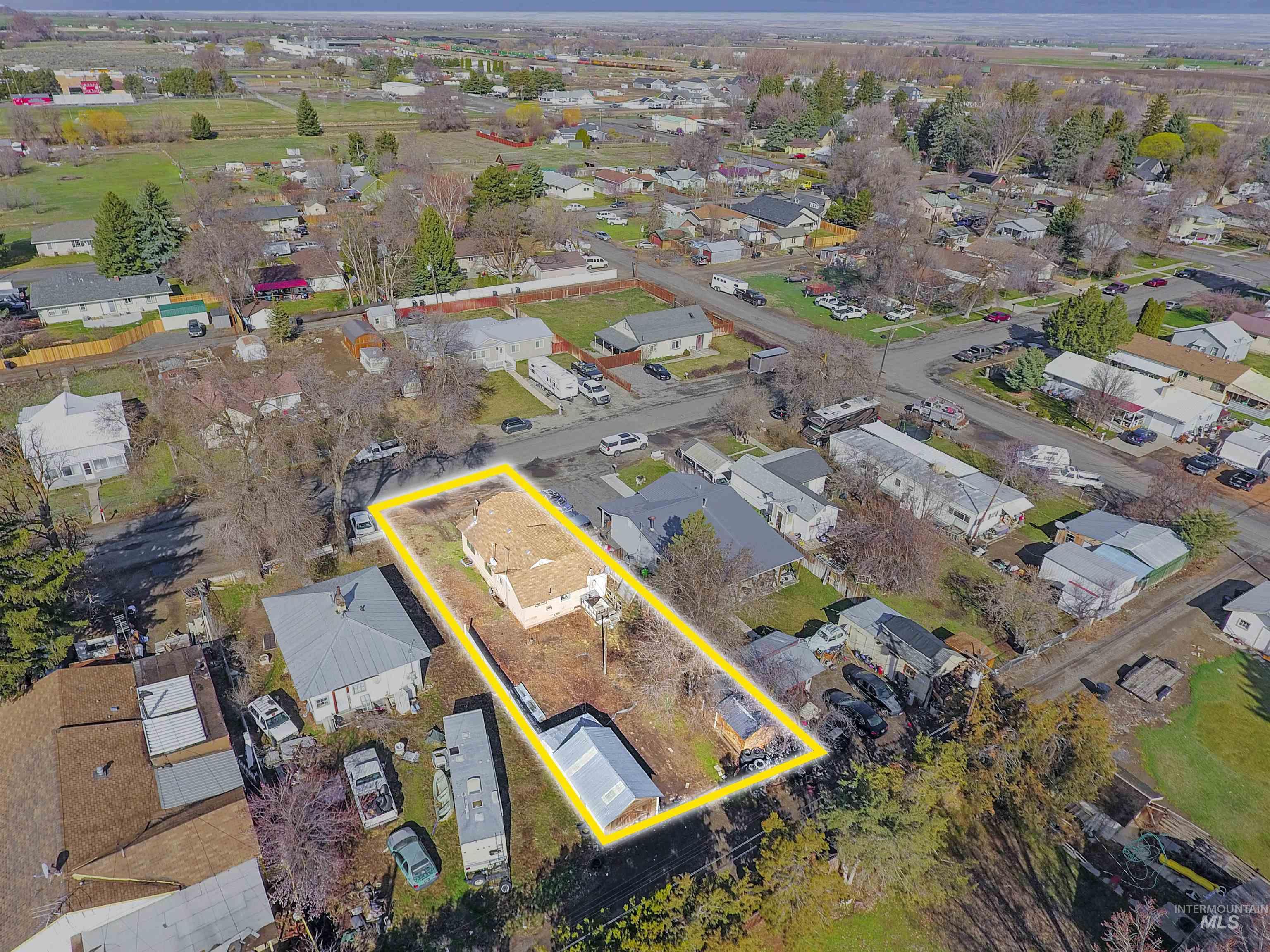 530 Utah St Property Photo 9