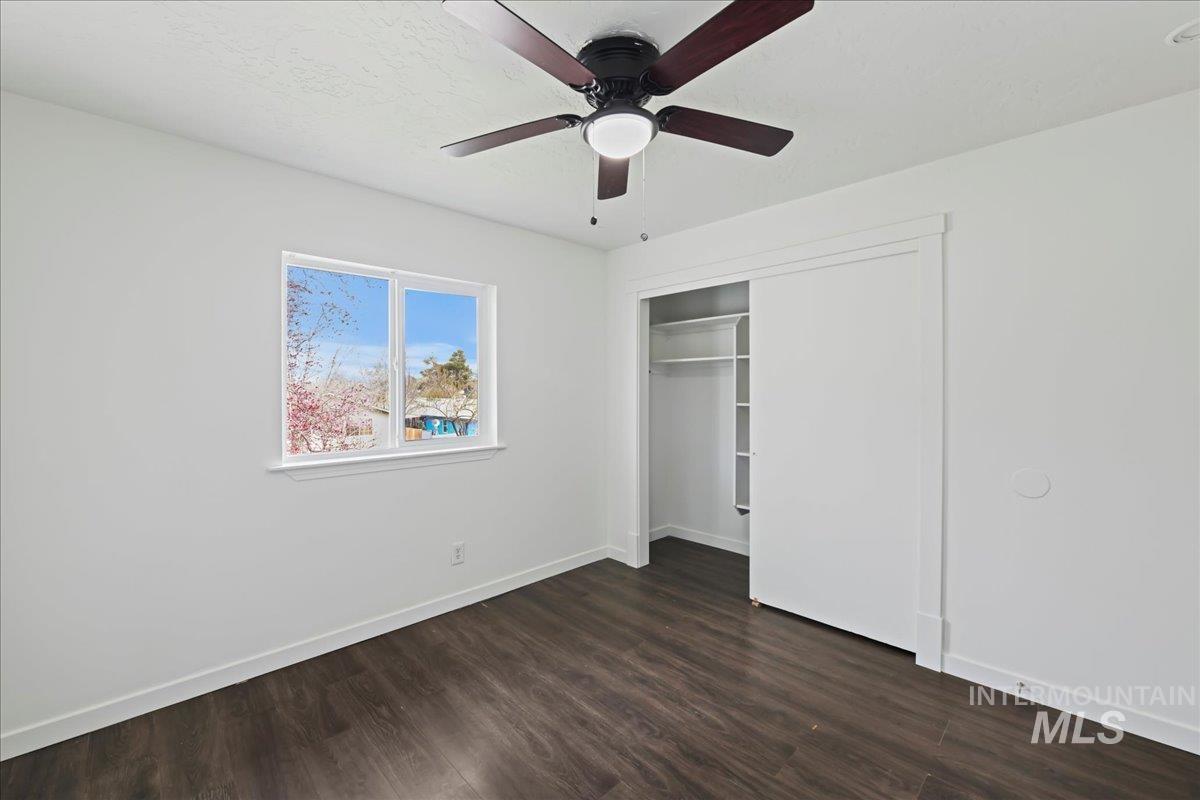 480 Farber Dr Property Photo 15