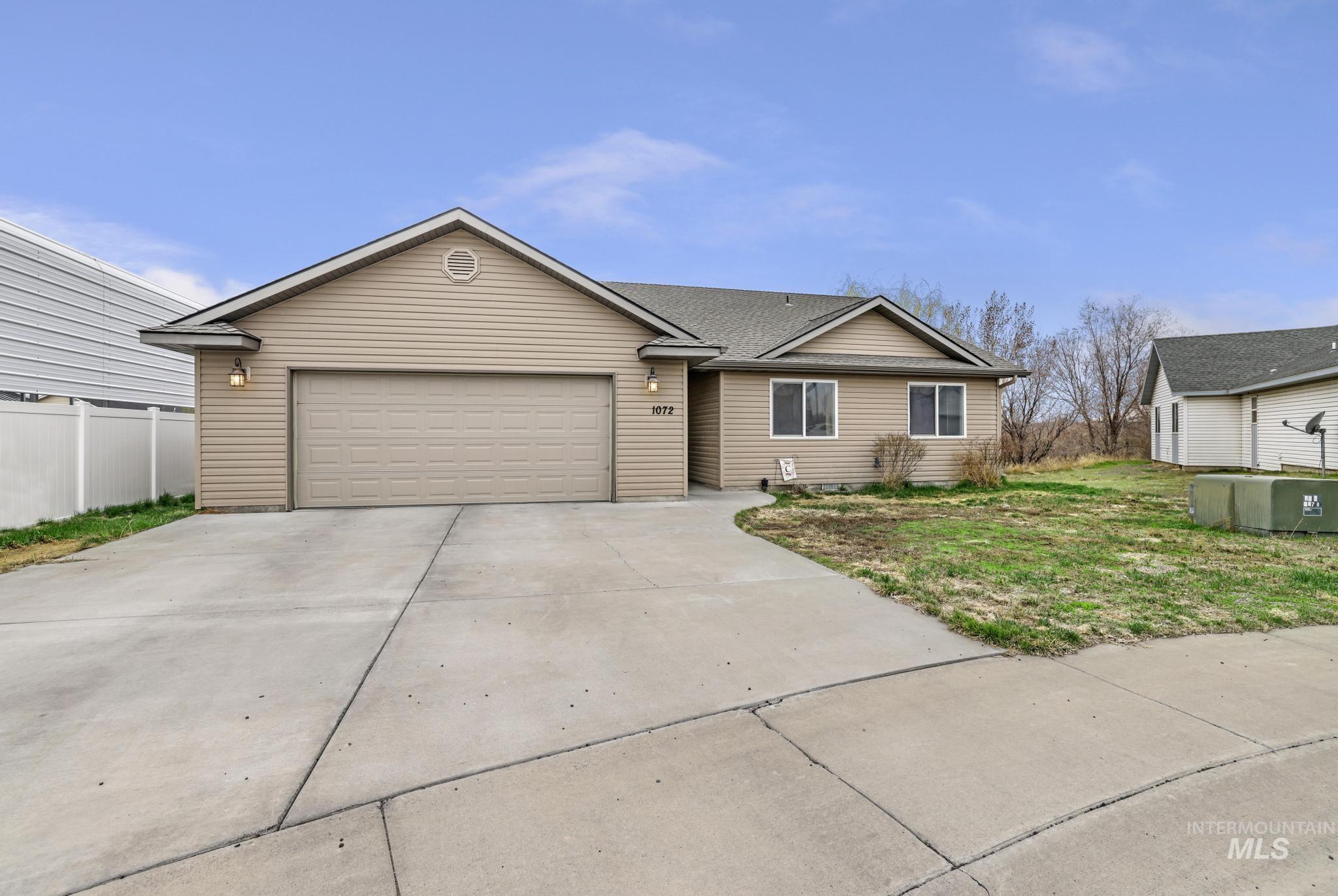 1072 Par Ct Property Photo 4