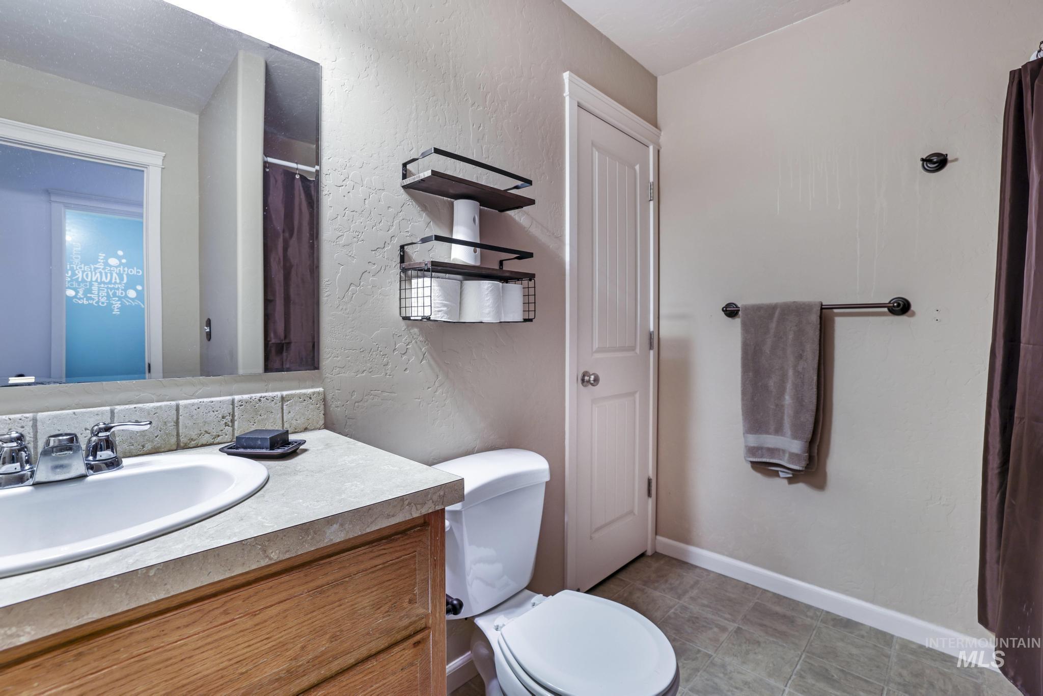 1072 Par Ct Property Photo 21