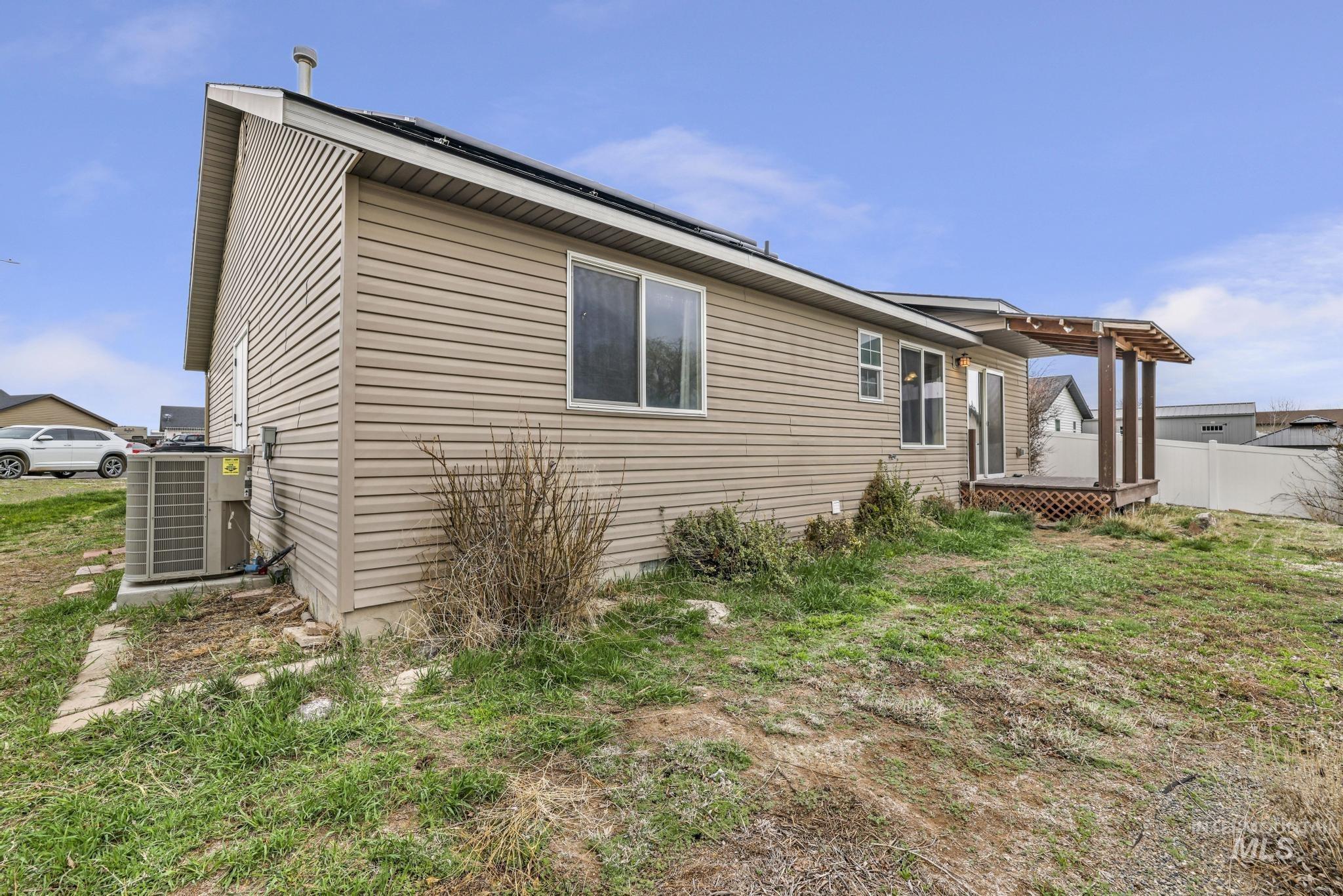 1072 Par Ct Property Photo 26