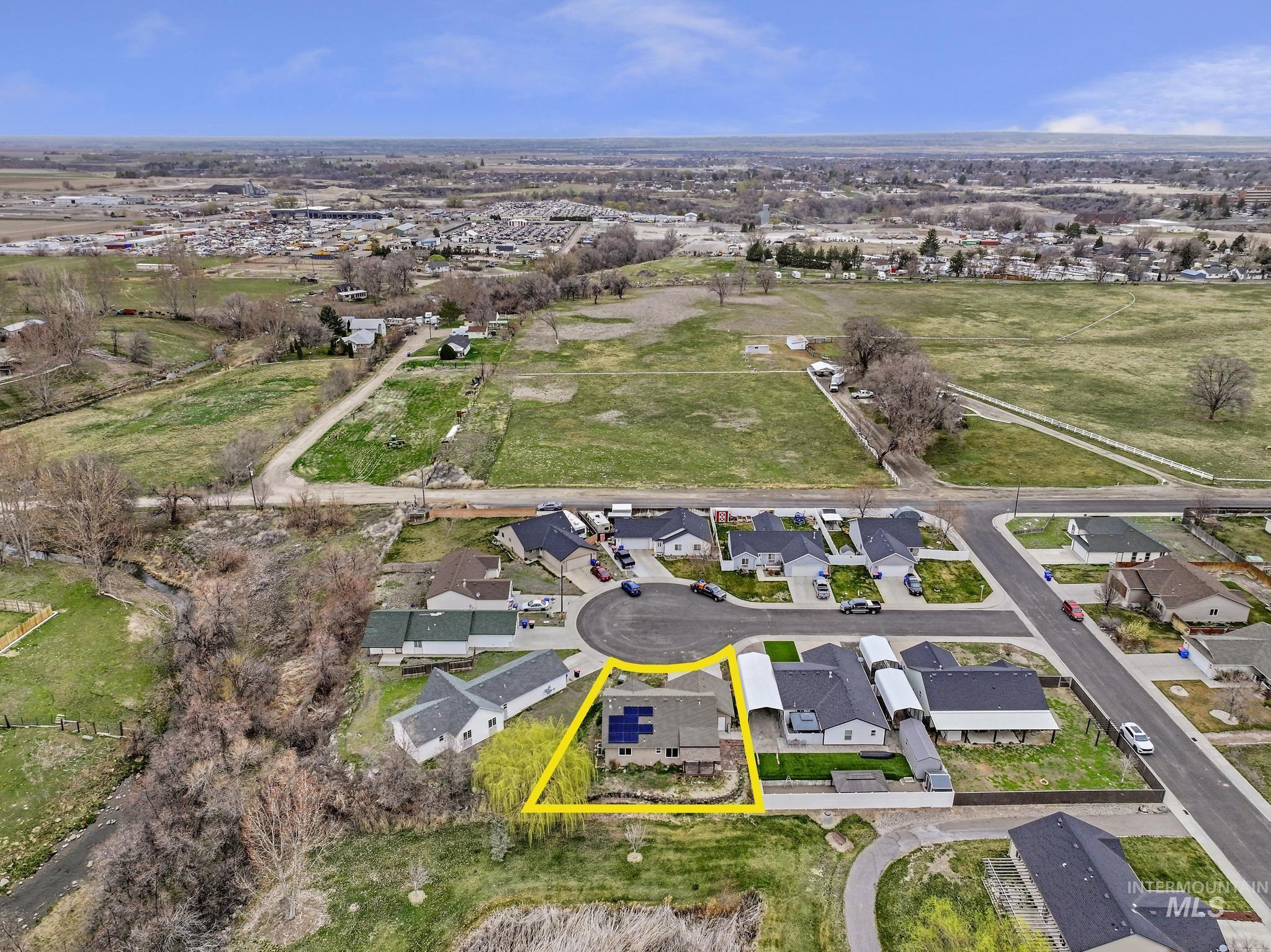 1072 Par Ct Property Photo 39