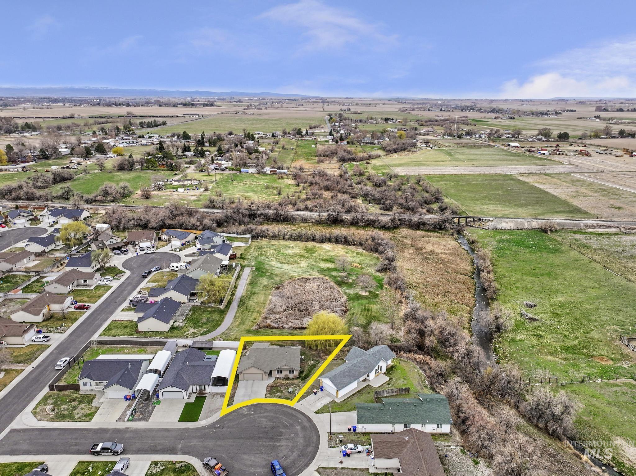 1072 Par Ct Property Photo 42