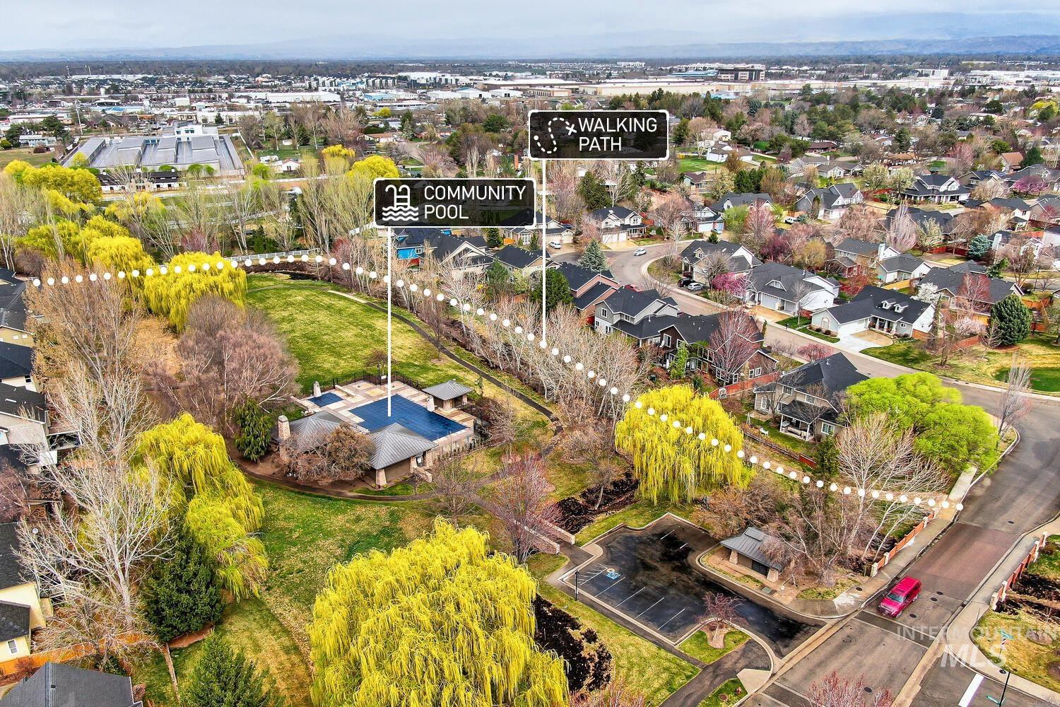 544 S Trunnel Property Photo 22